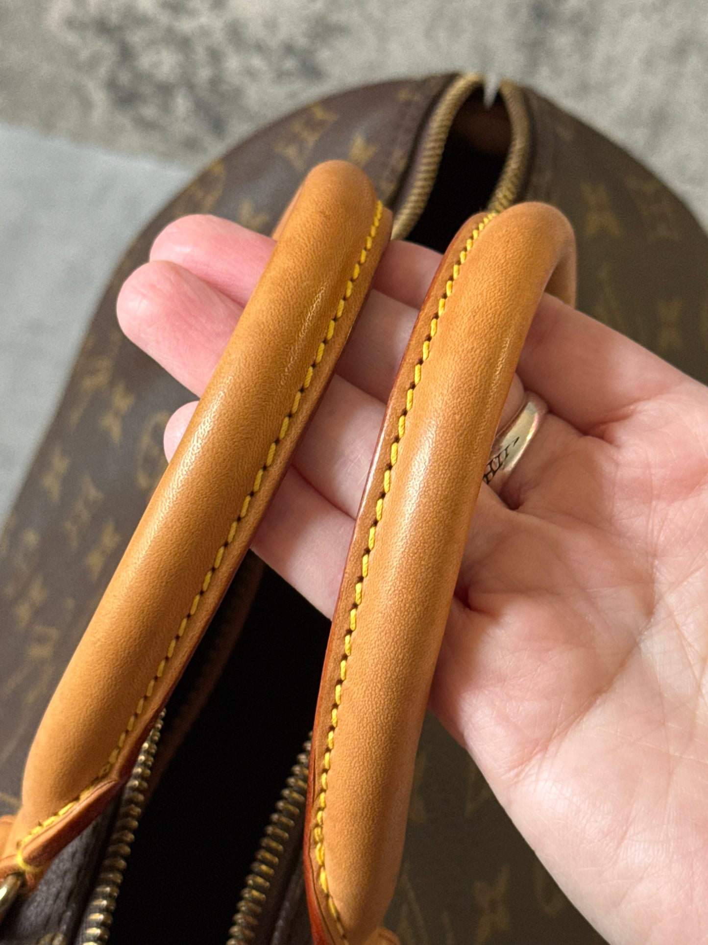 LV Speedy 35 Monogram