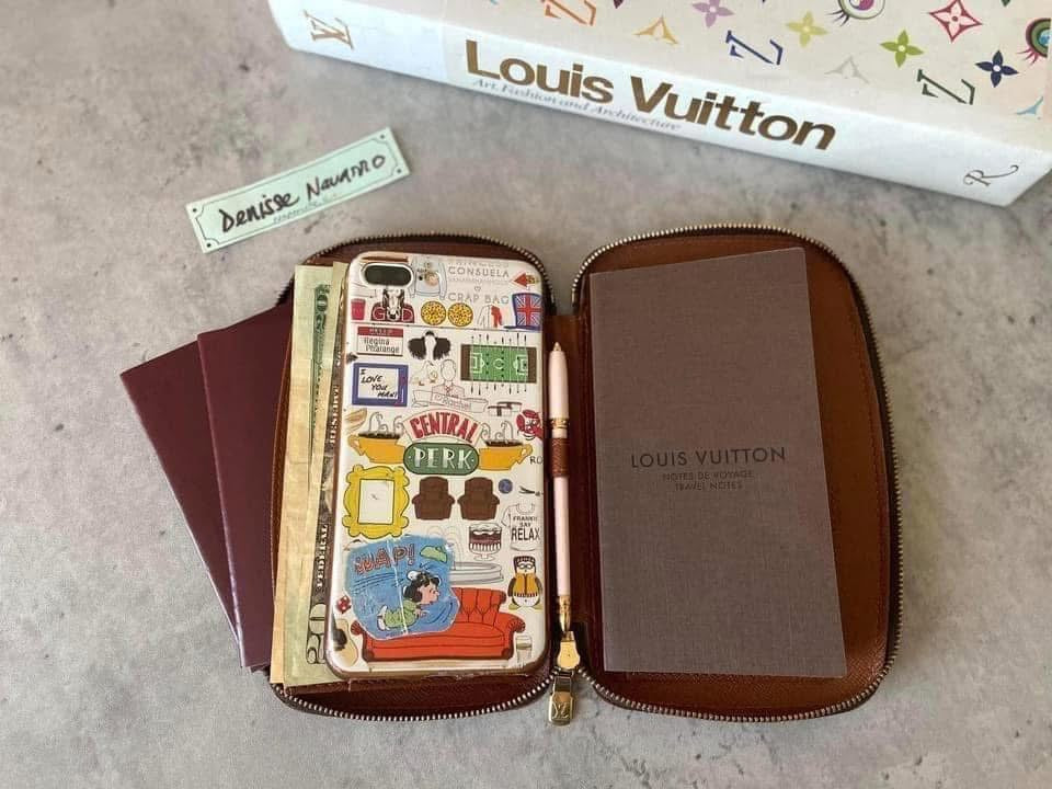 LV Geode Wallet