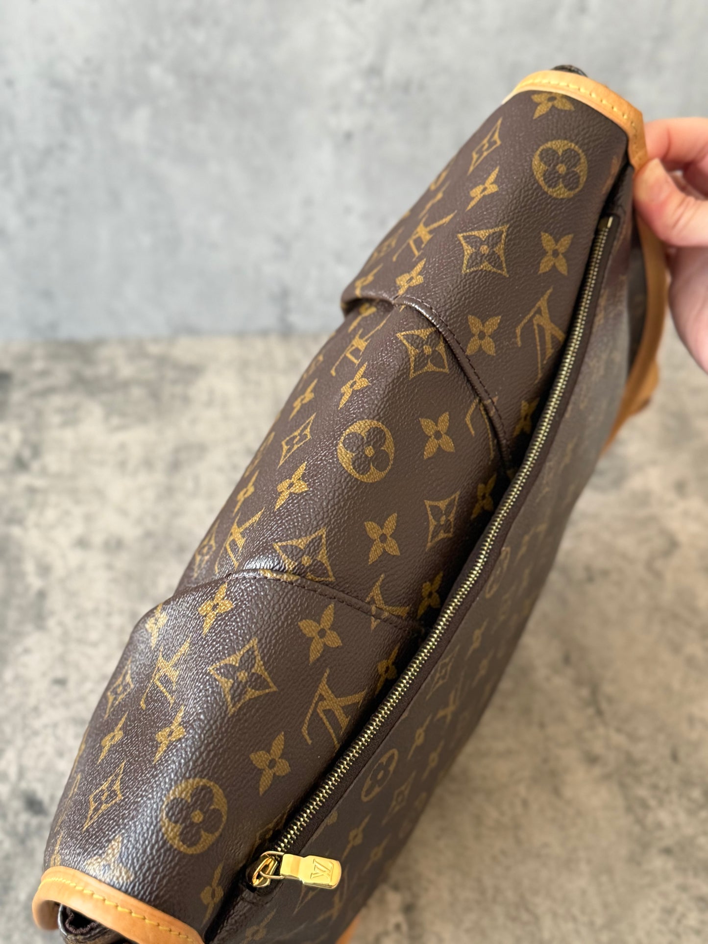 LV Menilmontant MM