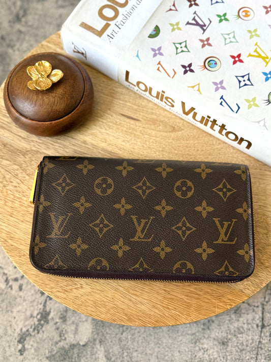 LV Zippy Organizer Monogram