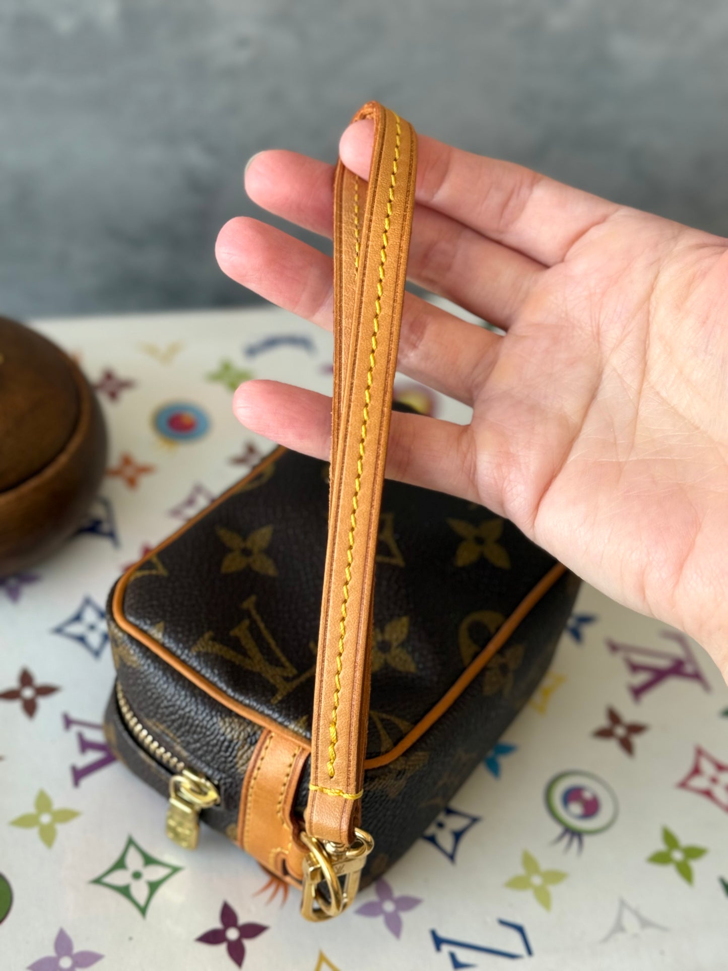 LV Wapity Pouch
