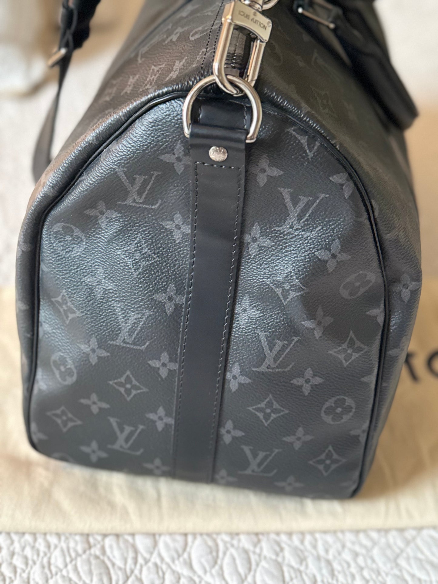 LV Keepall Bandouliere 45 Eclipse