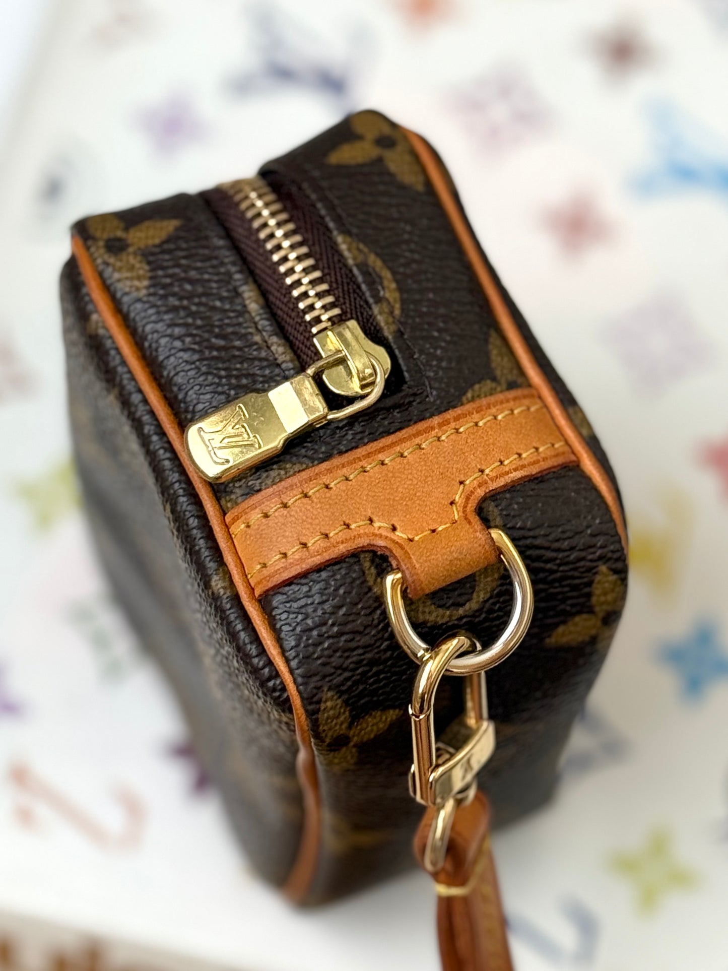 LV Wapity Pouch