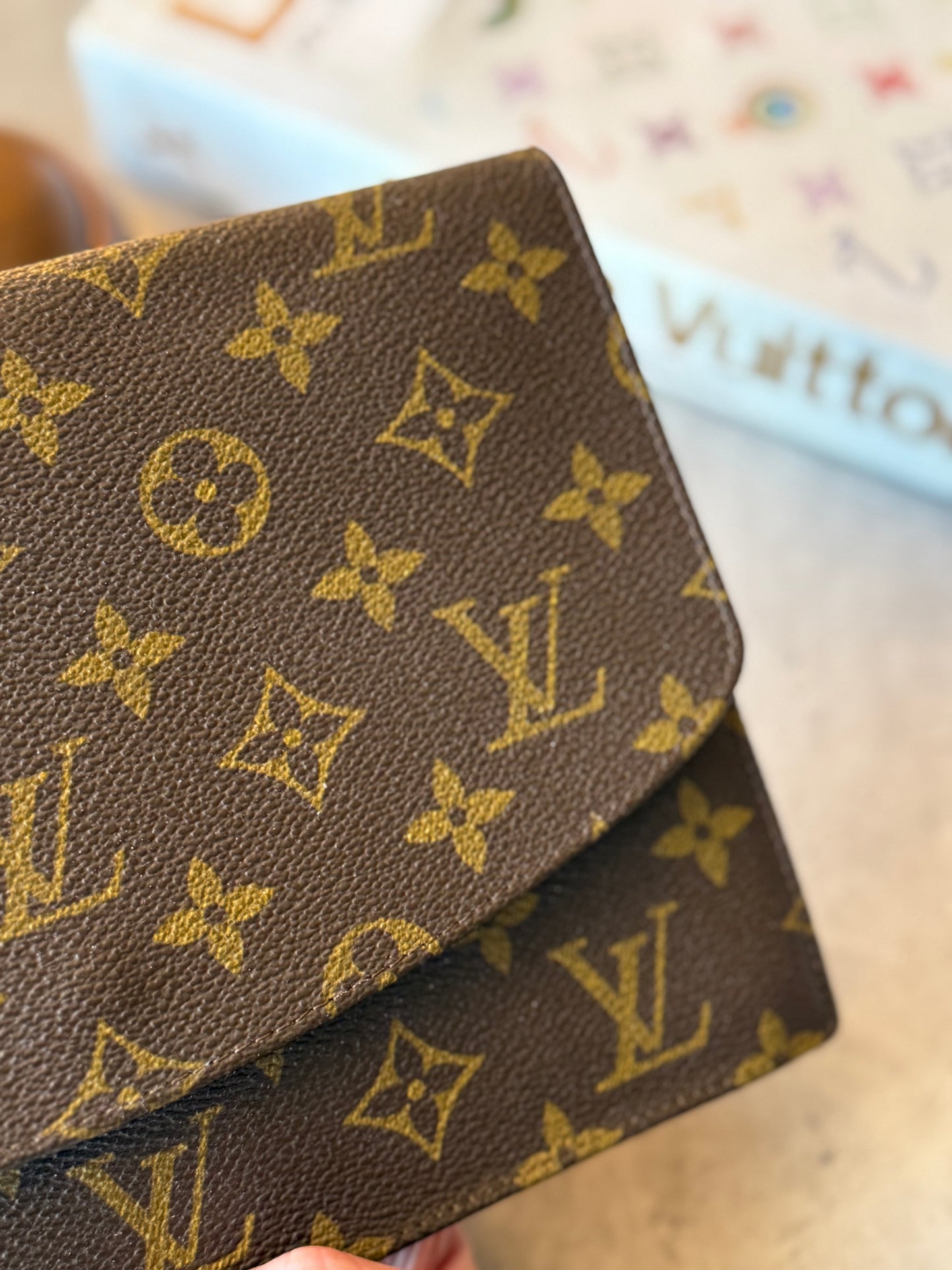 LV Rabat 23 Clutch