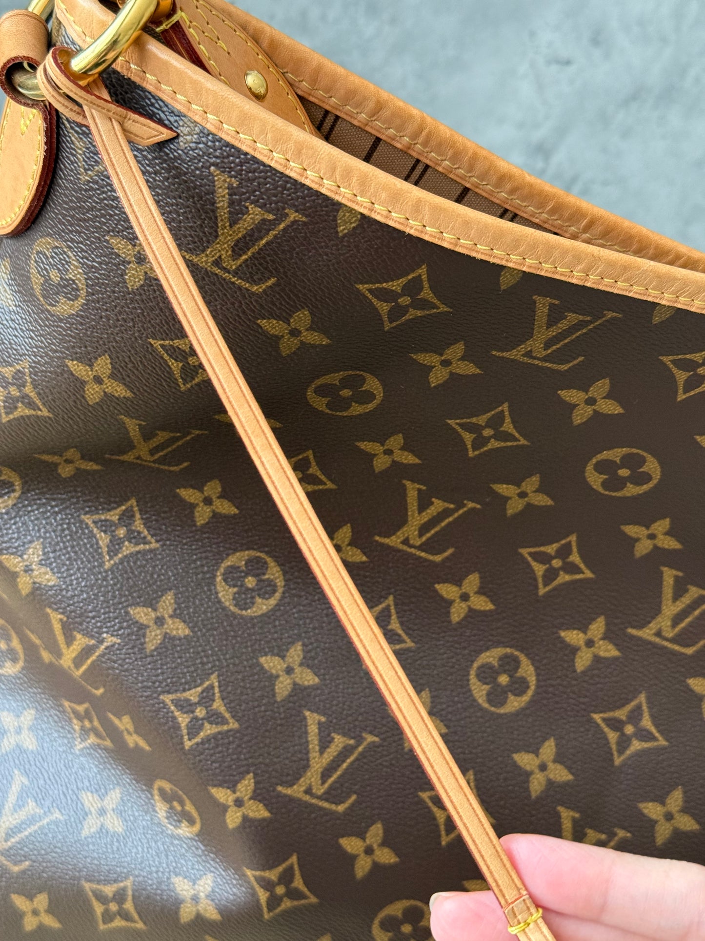 LV Delightful MM Beige