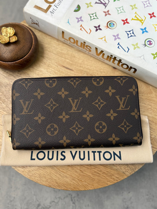 LV Zippy Organizer New Model Monogram
