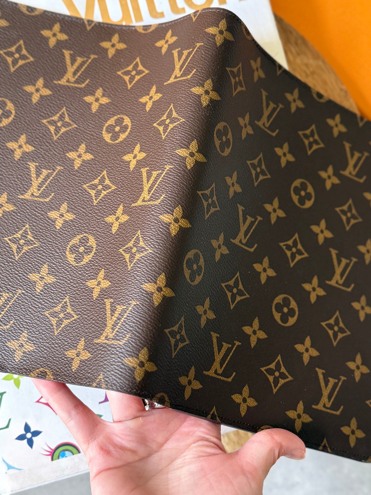 LV Desk Agenda Monogram