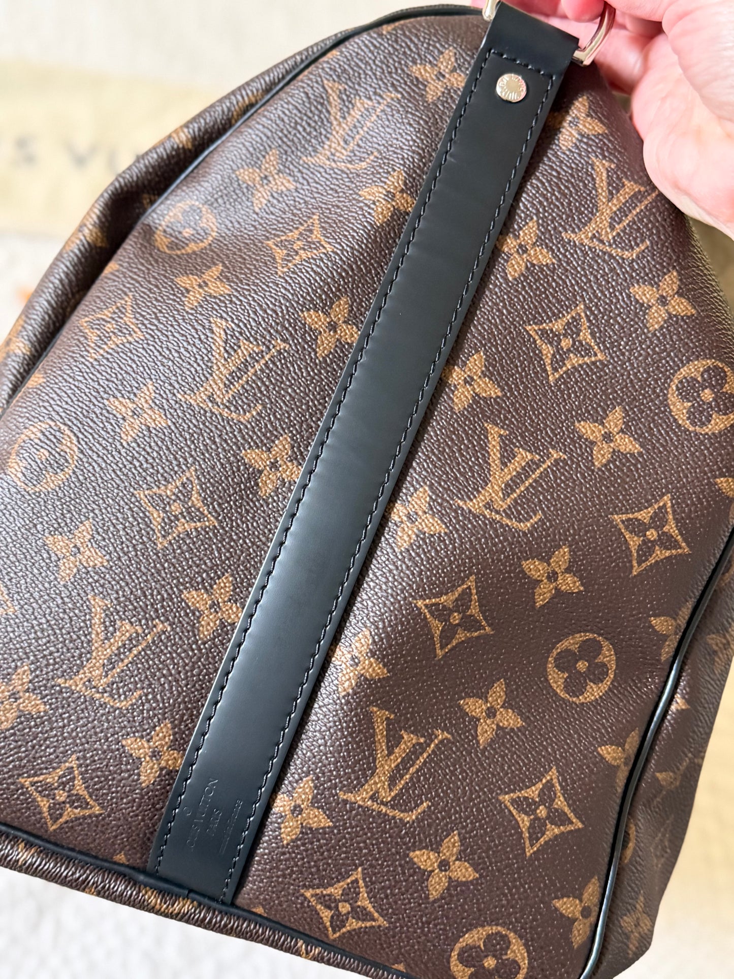 LV Keepall B 45 Macassar
