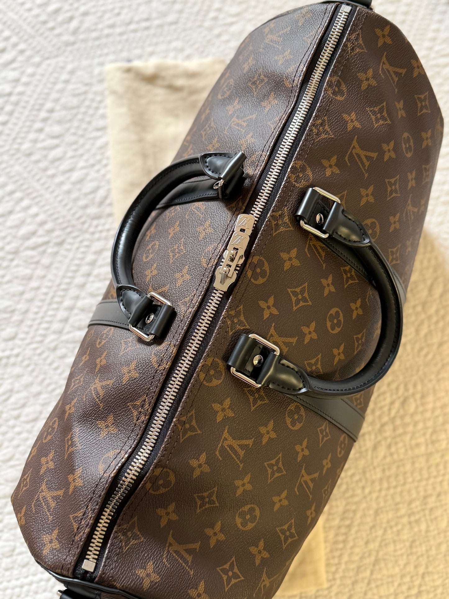 LV Keepall B 45 Macassar