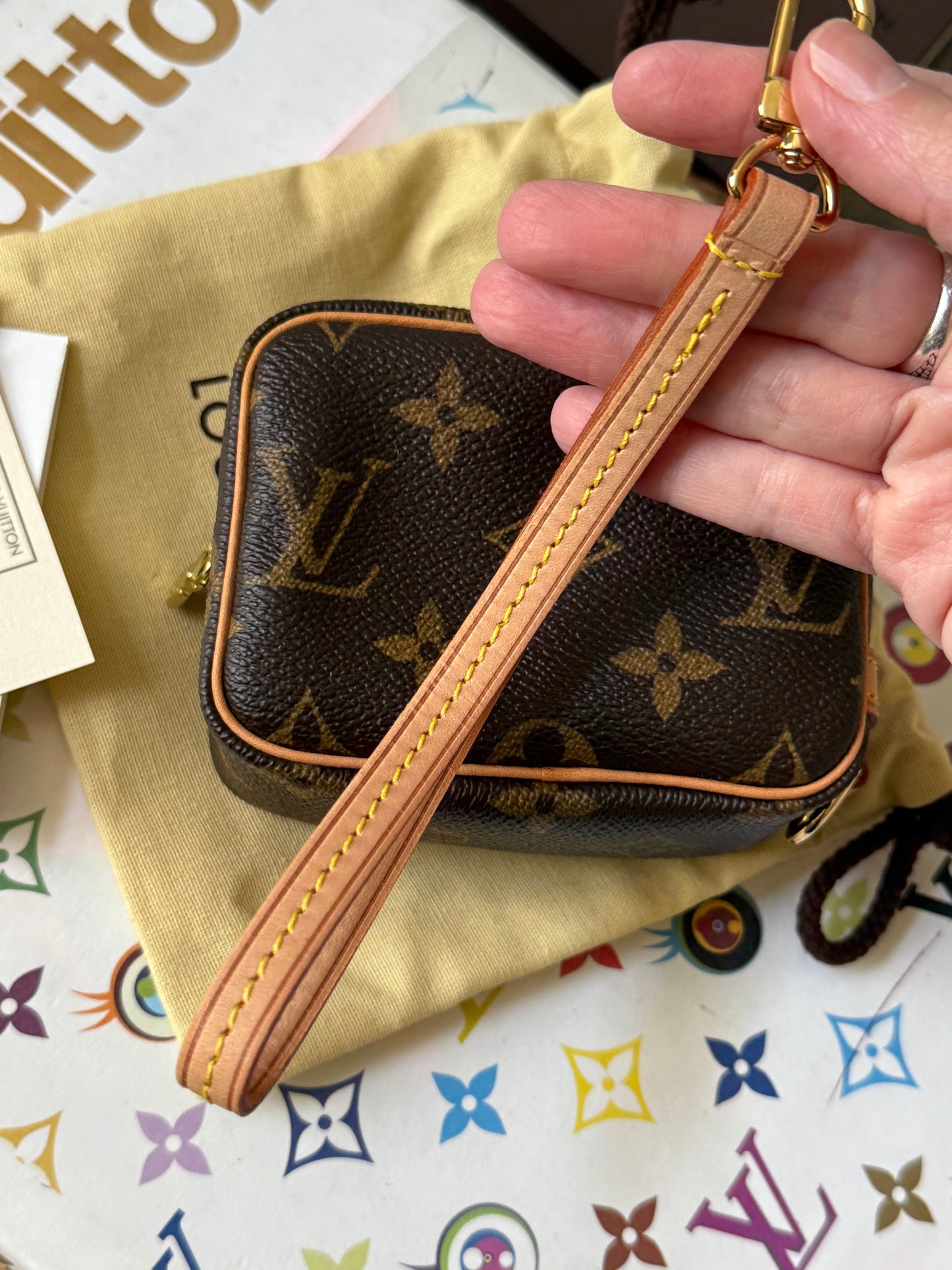 LV Wapity Pouch