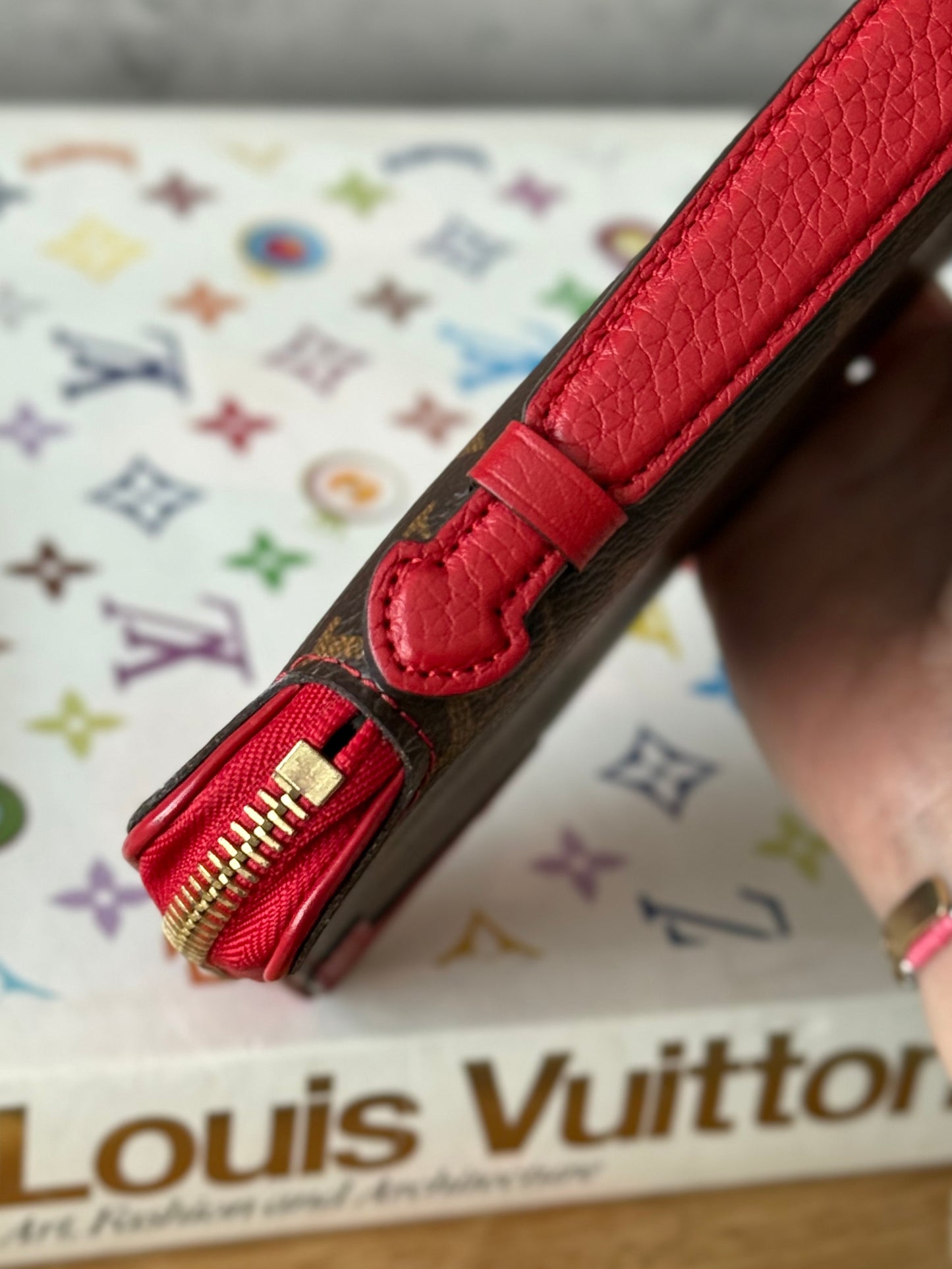 LV Cerise Daily organizer