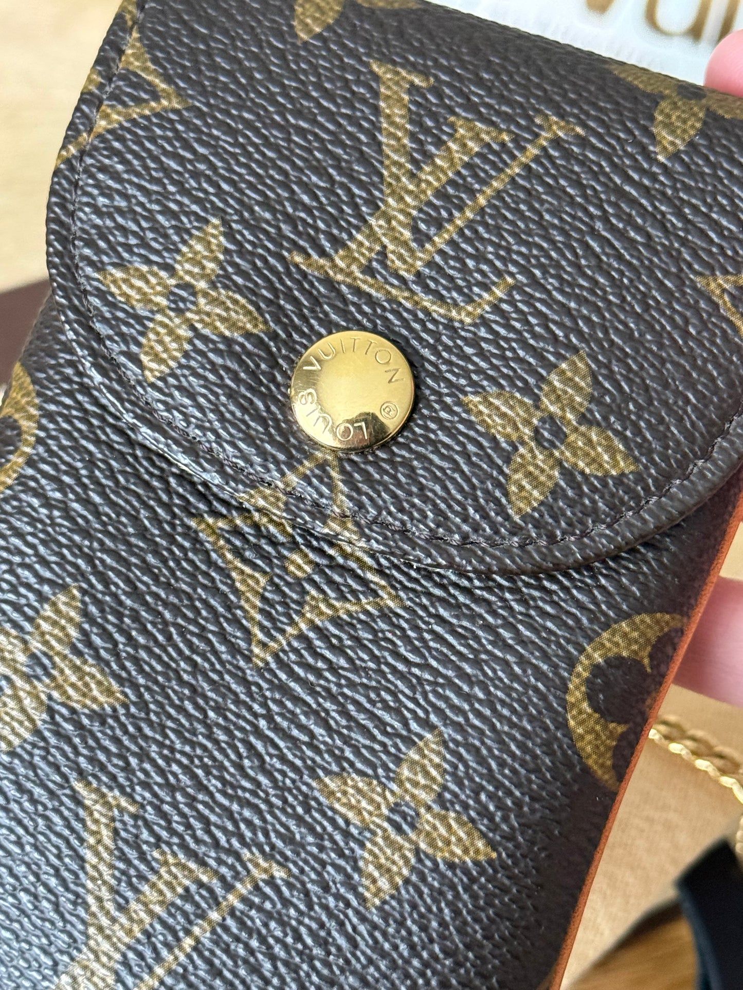 LV Etui MM Phone Case