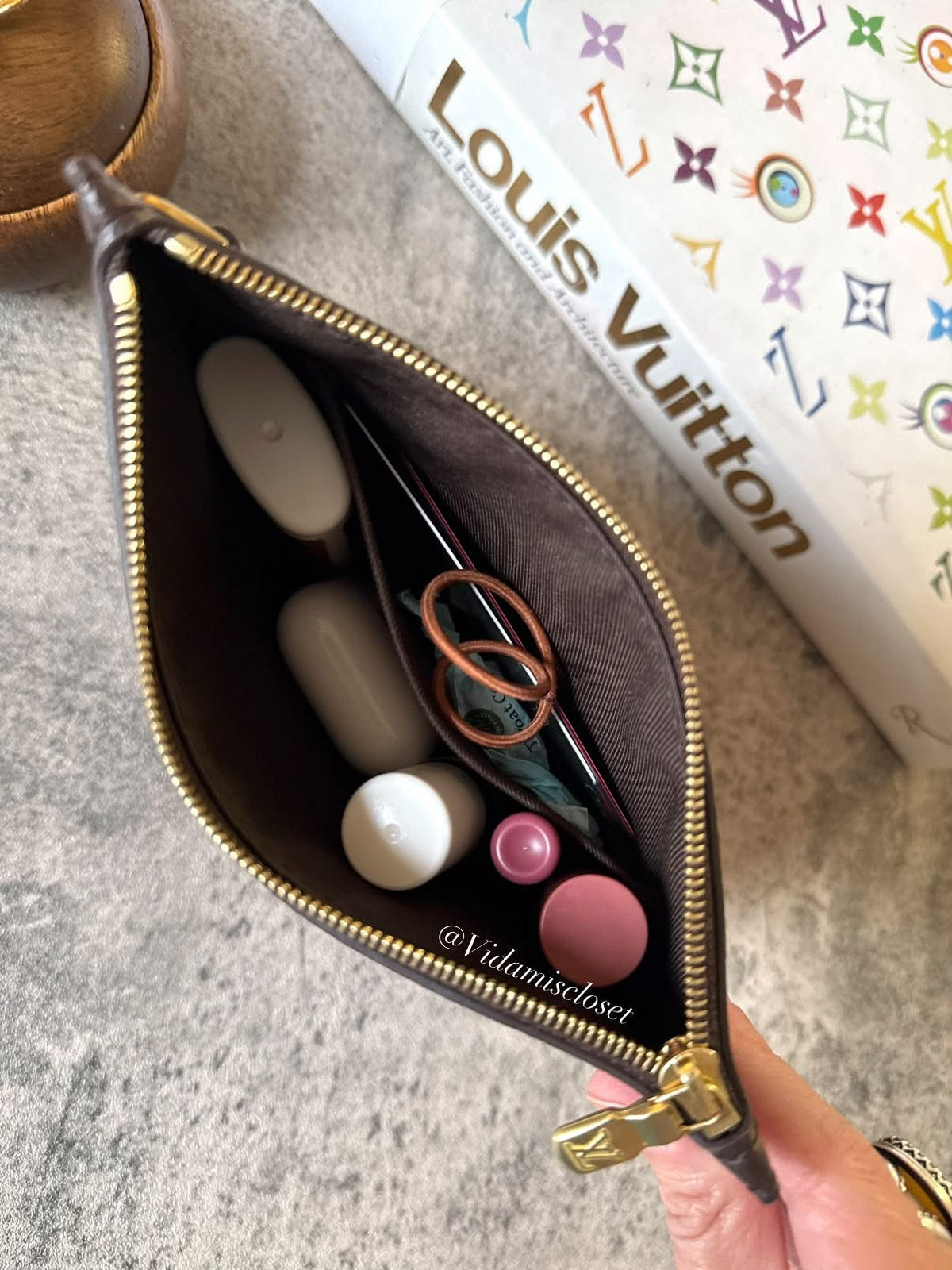 LV Loop Hobo GM Pouch