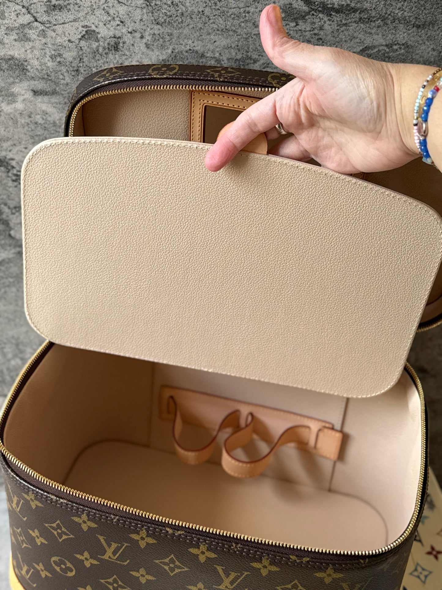 LV Nice Vanity Train Case