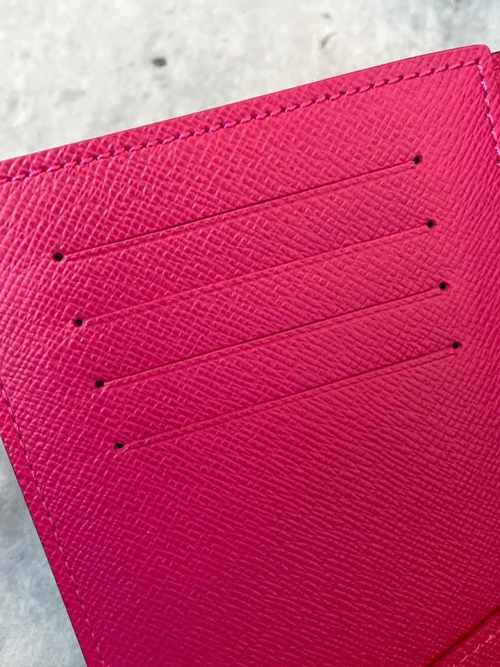 LV Hollywood Passport Holder