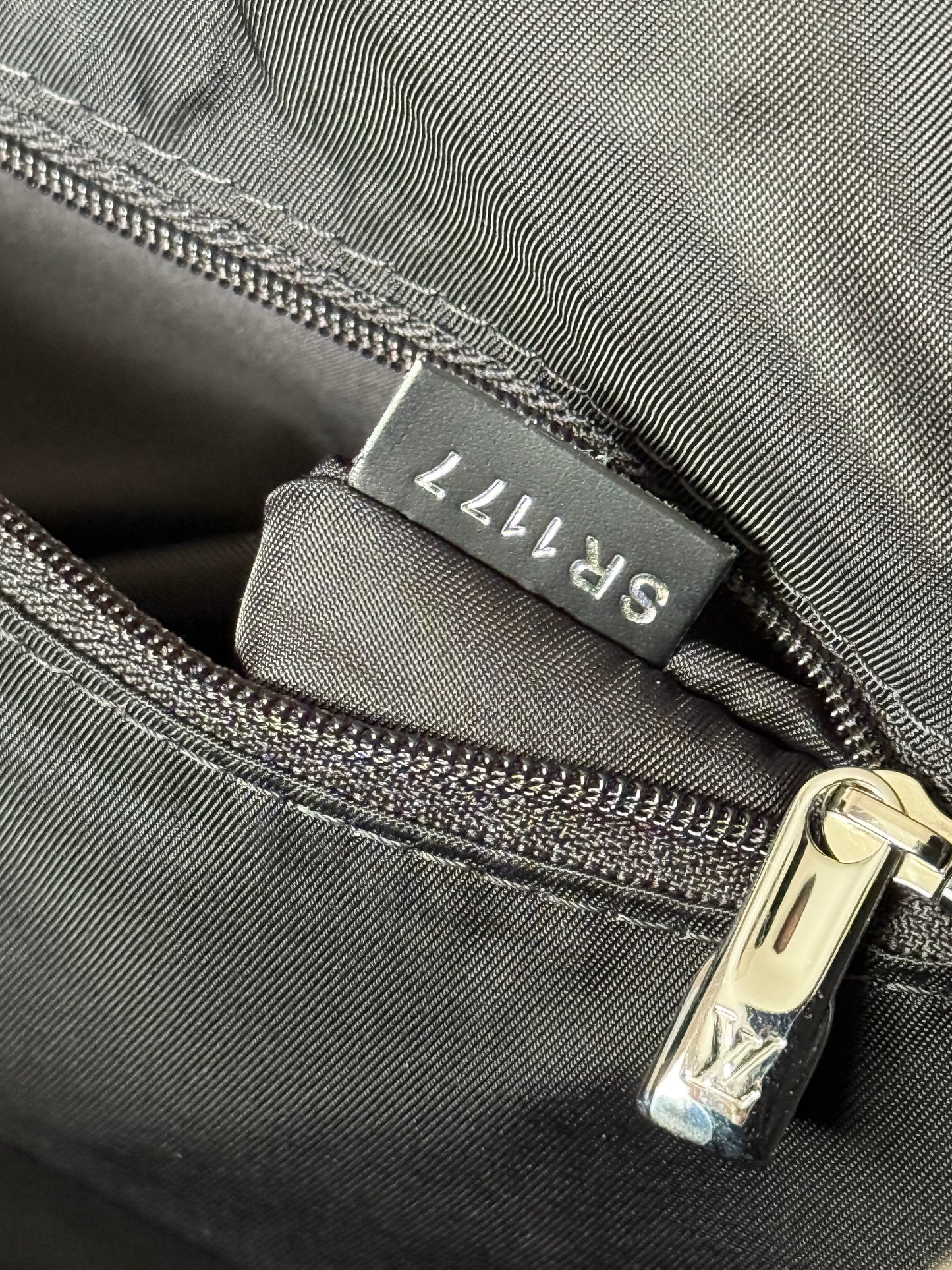Neo Eole 55 Graphite Rolling bag