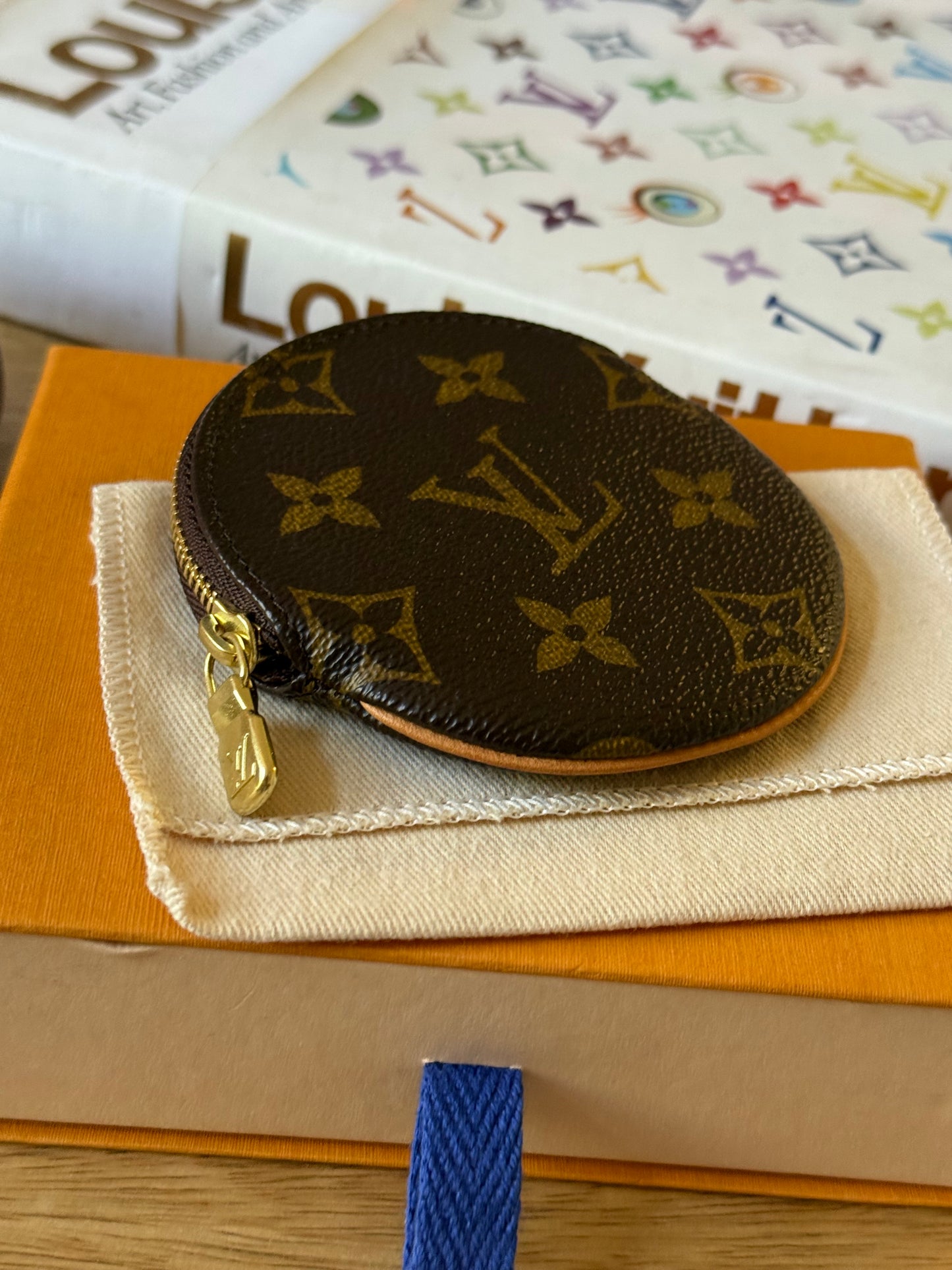 LV Round Coin Pouch