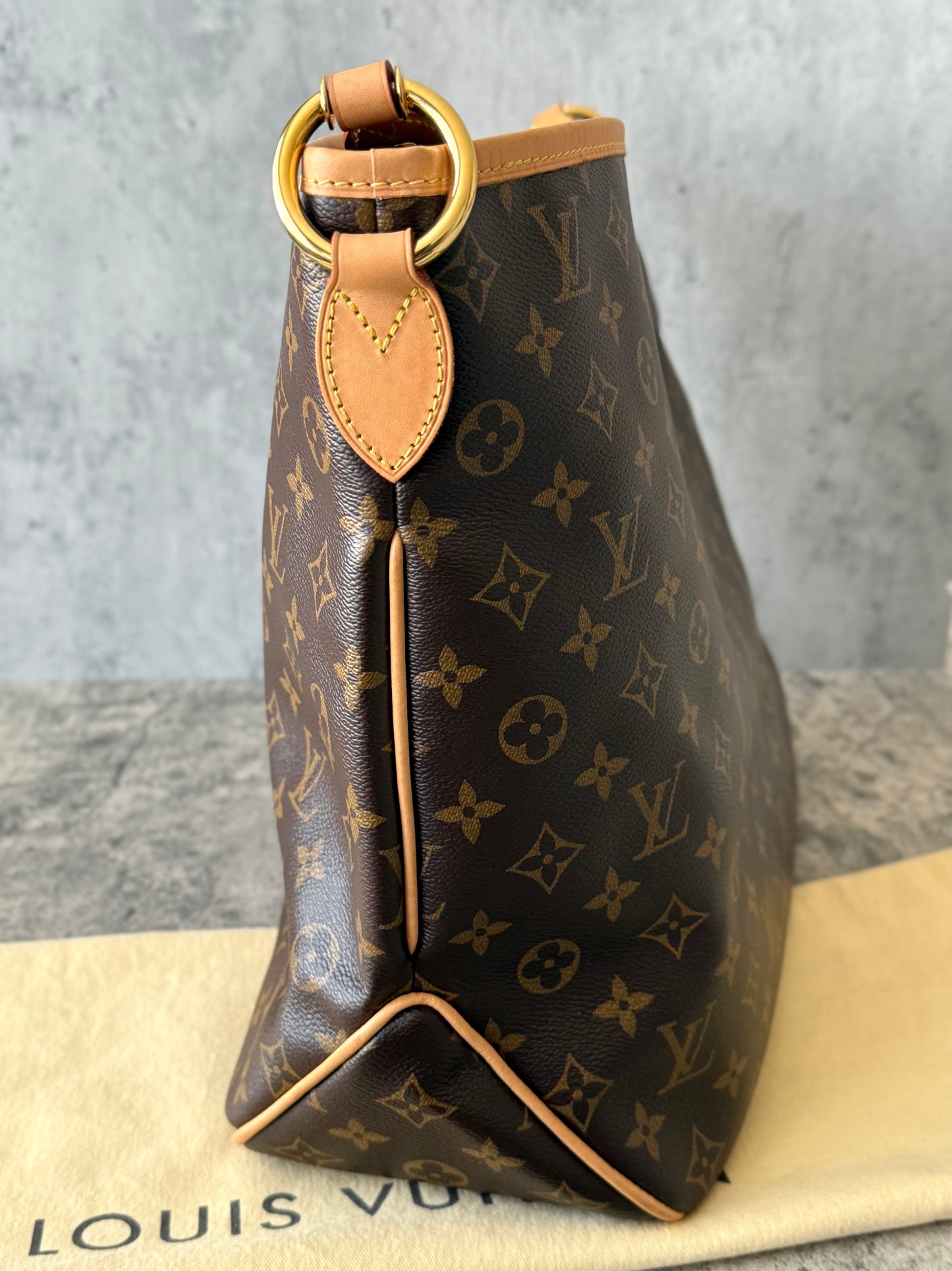 LV Delightful MM Beige