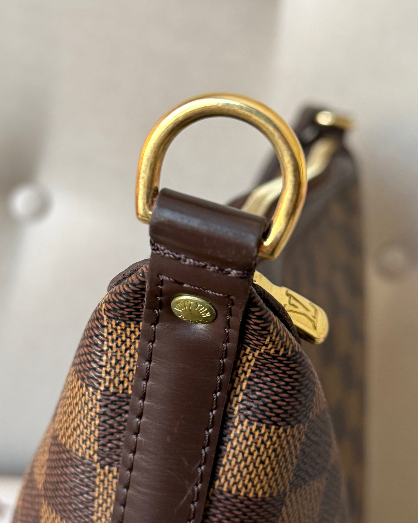 LV Illovo MM Bag