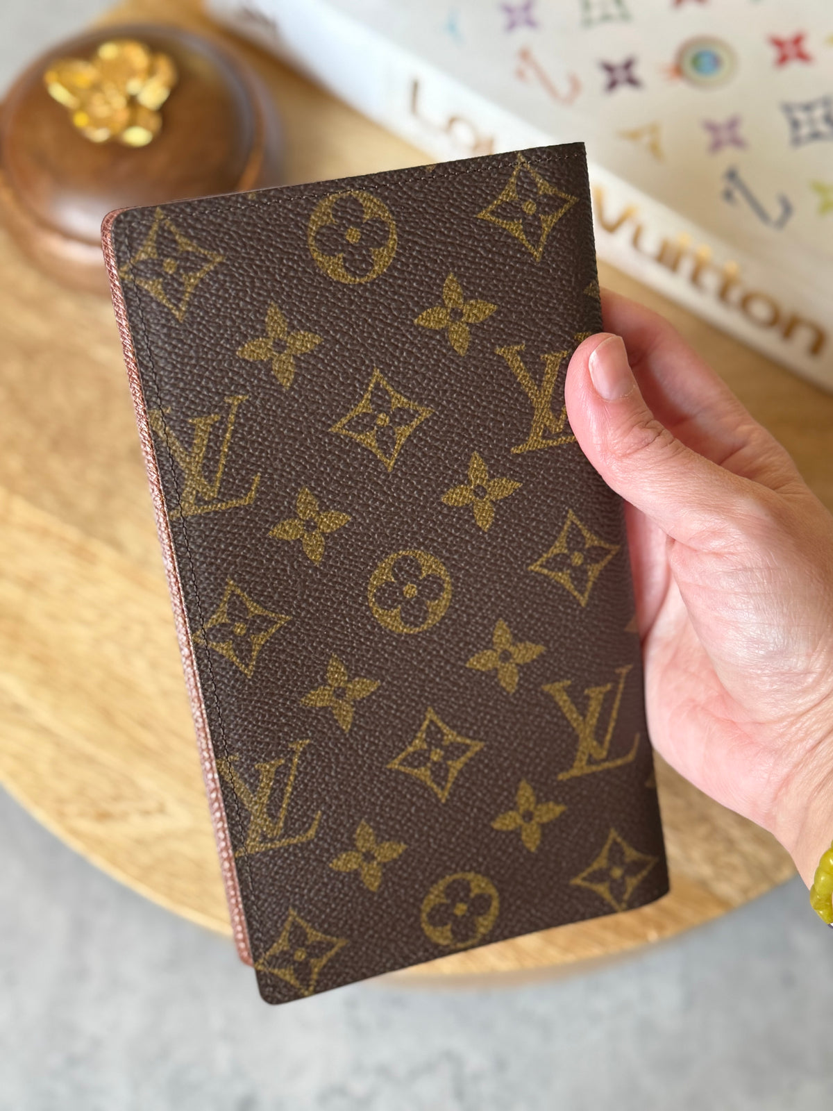 LV Bifold Wallet/Planner