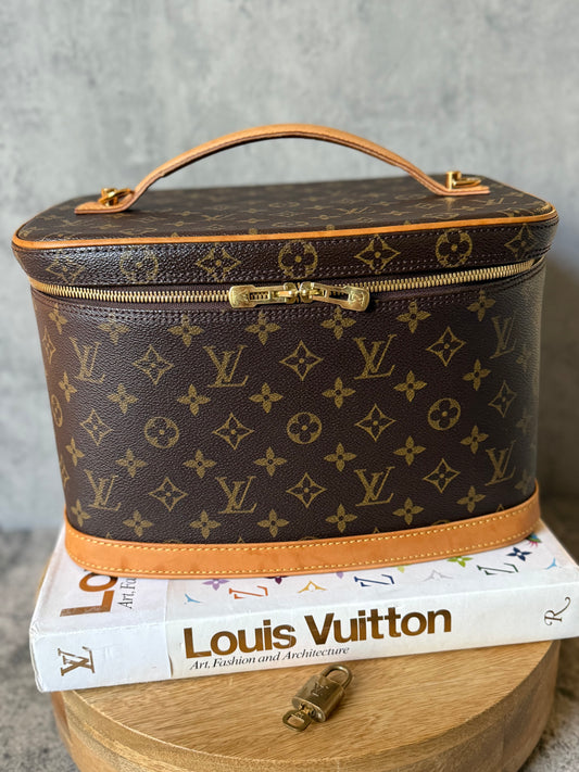 LV Nice Vanity Train Case