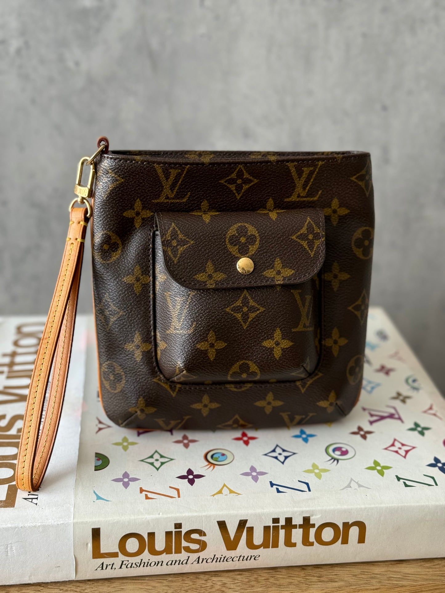 LV Partition Pouch