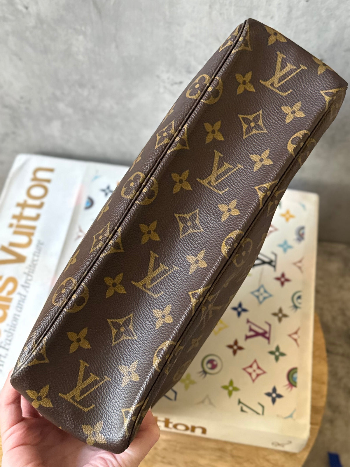 LV Trousse 28 Monogram