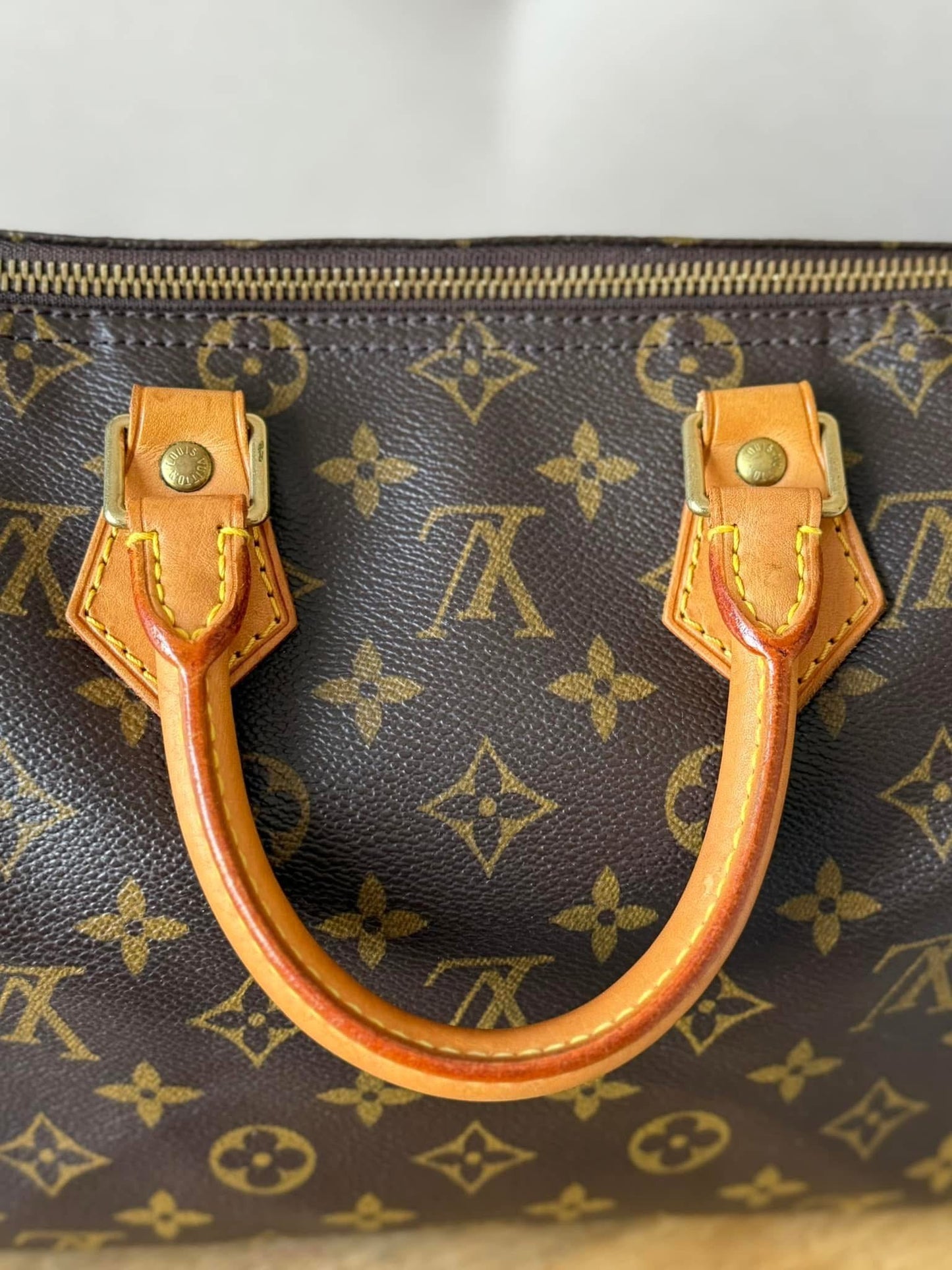 LV Speedy 25