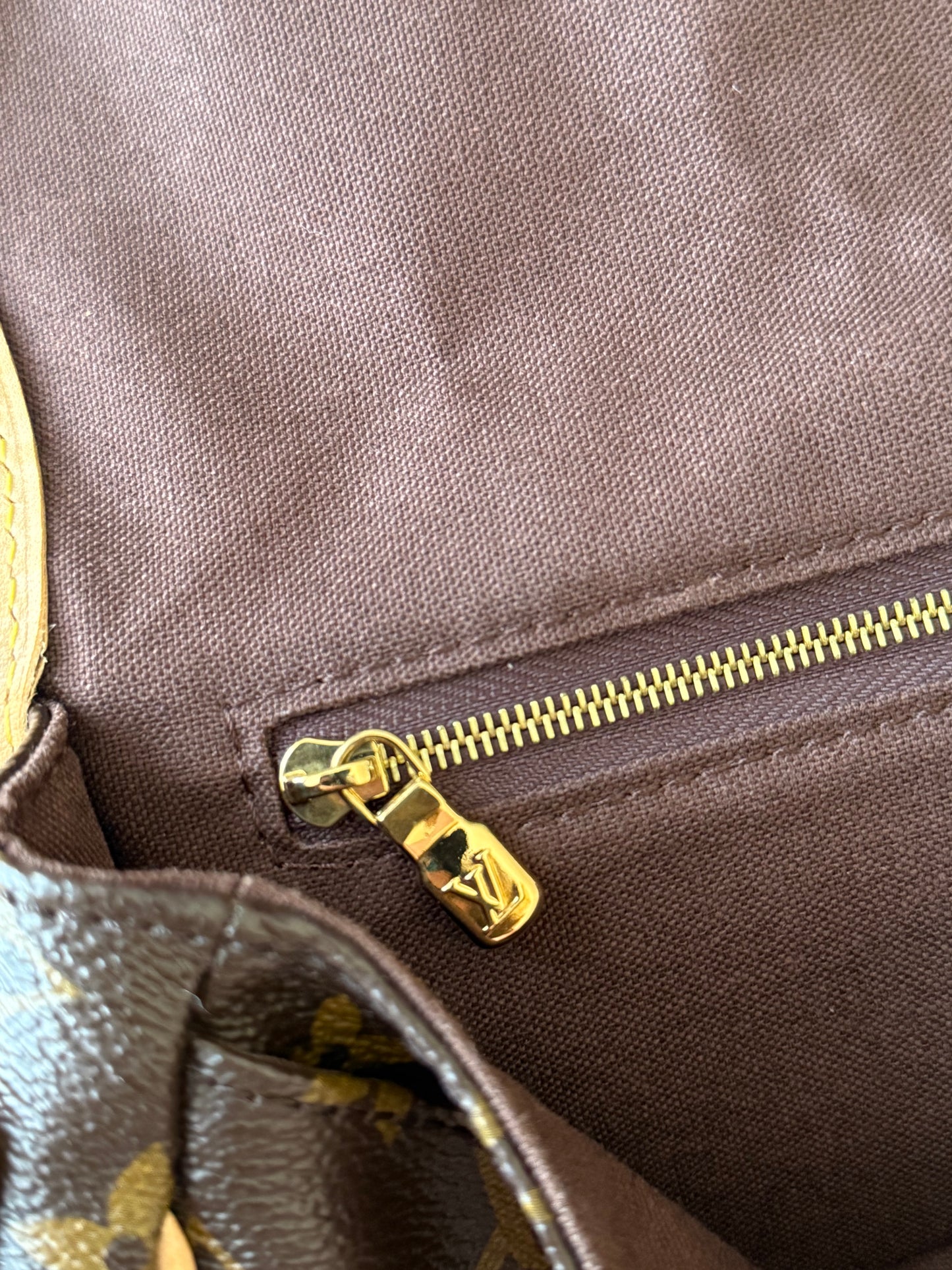 LV Menilmontant MM