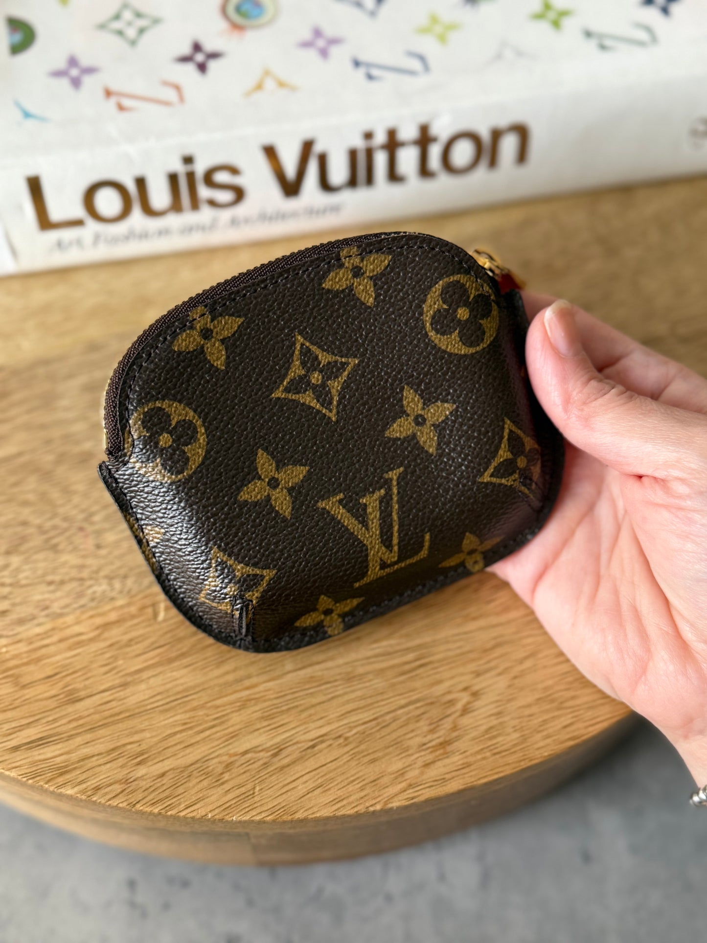 LV Schilling Pouch