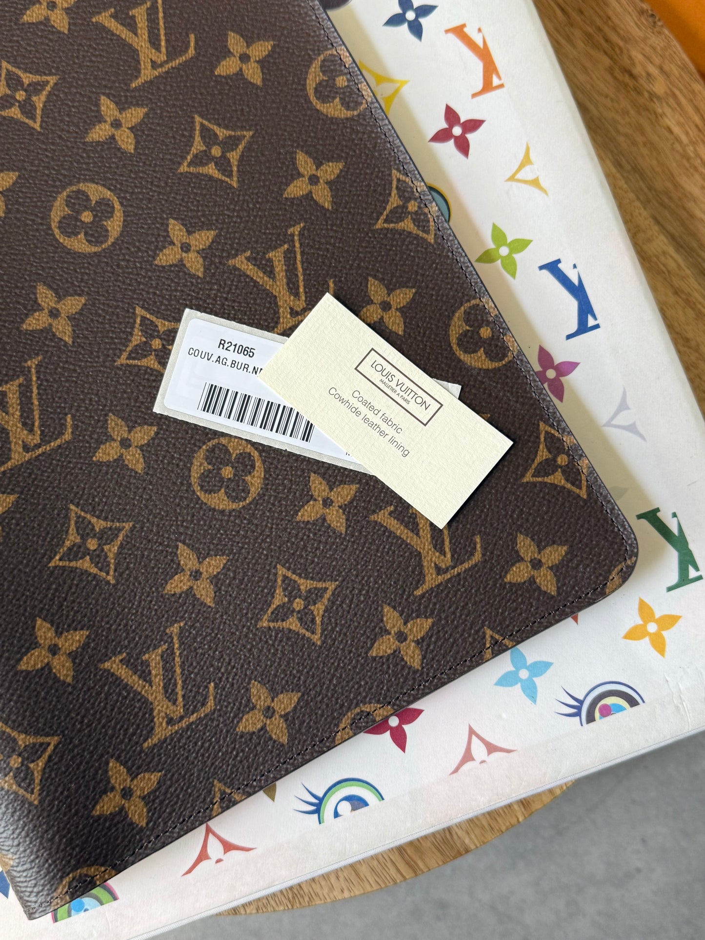 LV Desk Agenda Monogram