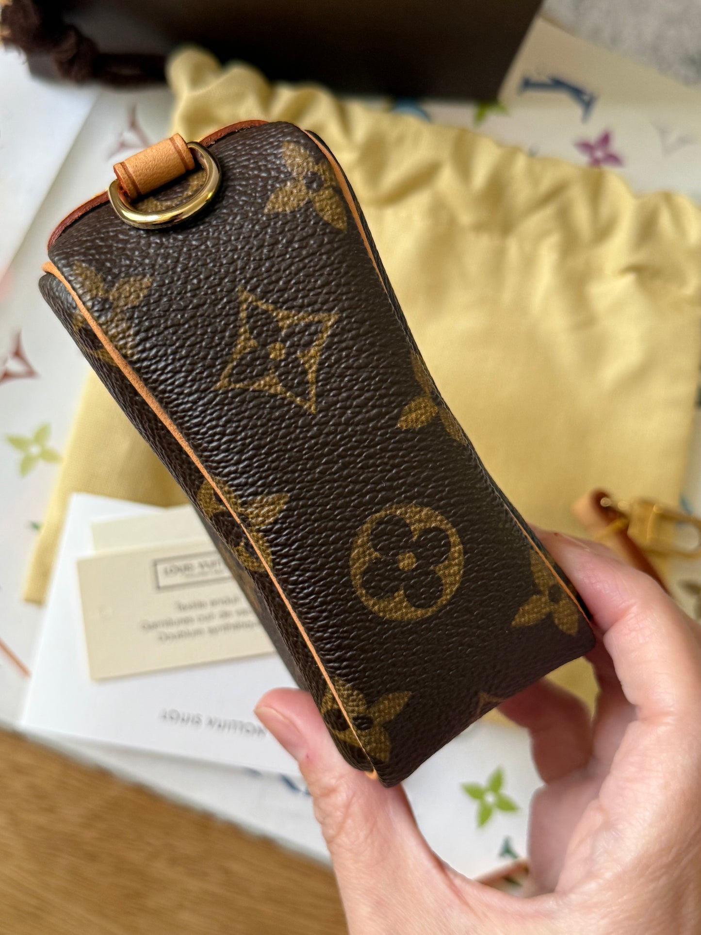 LV Wapity Pouch