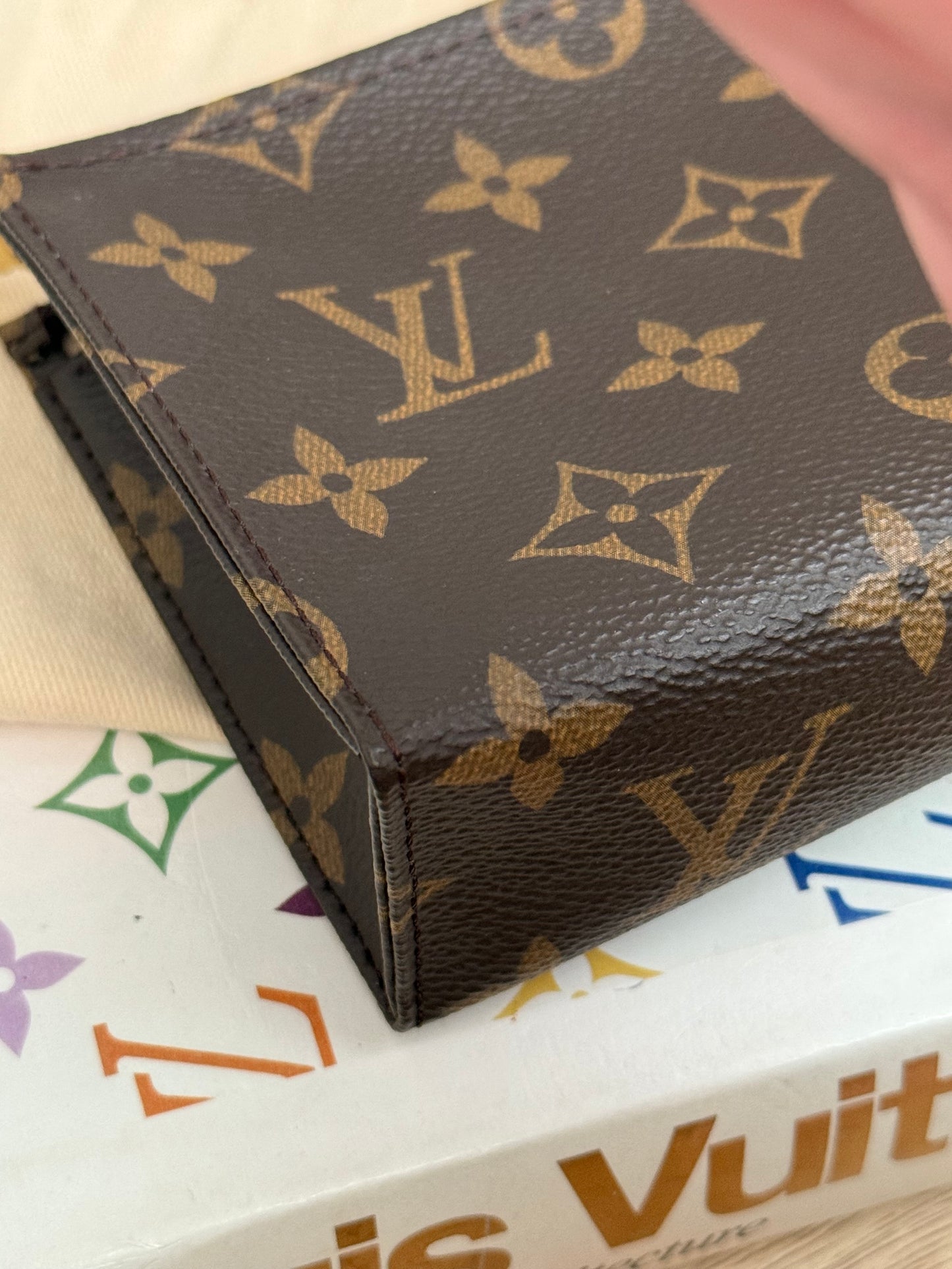 LV Toiletry 15 Monogram