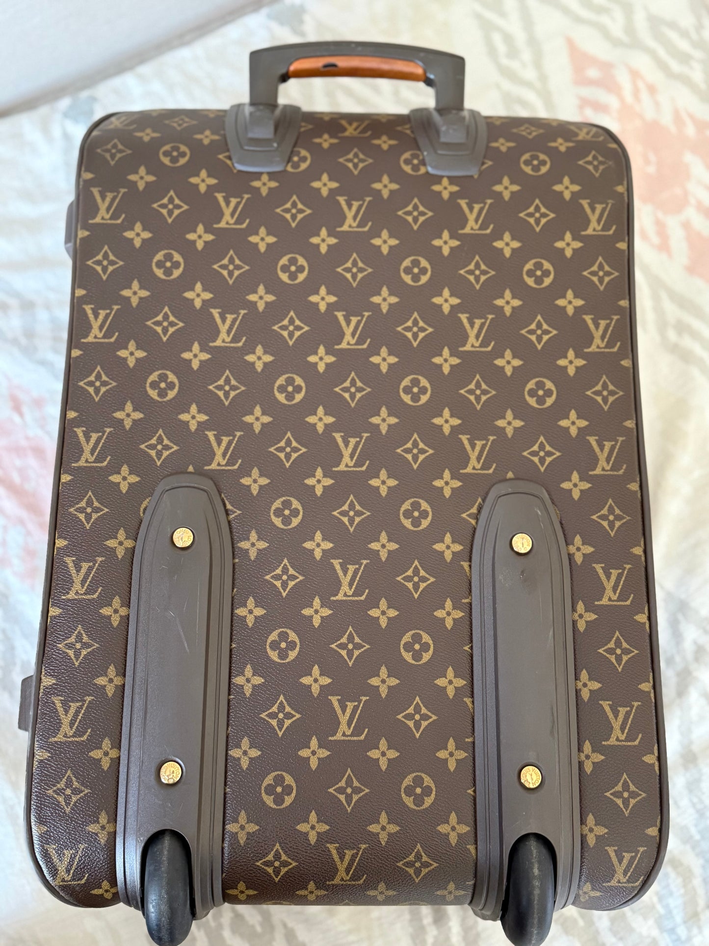 LV Pegase 55 Rolling Luggage