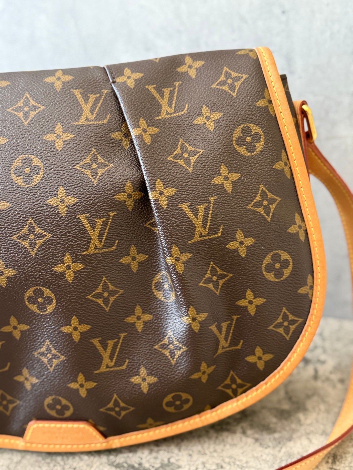 LV Menilmontant MM