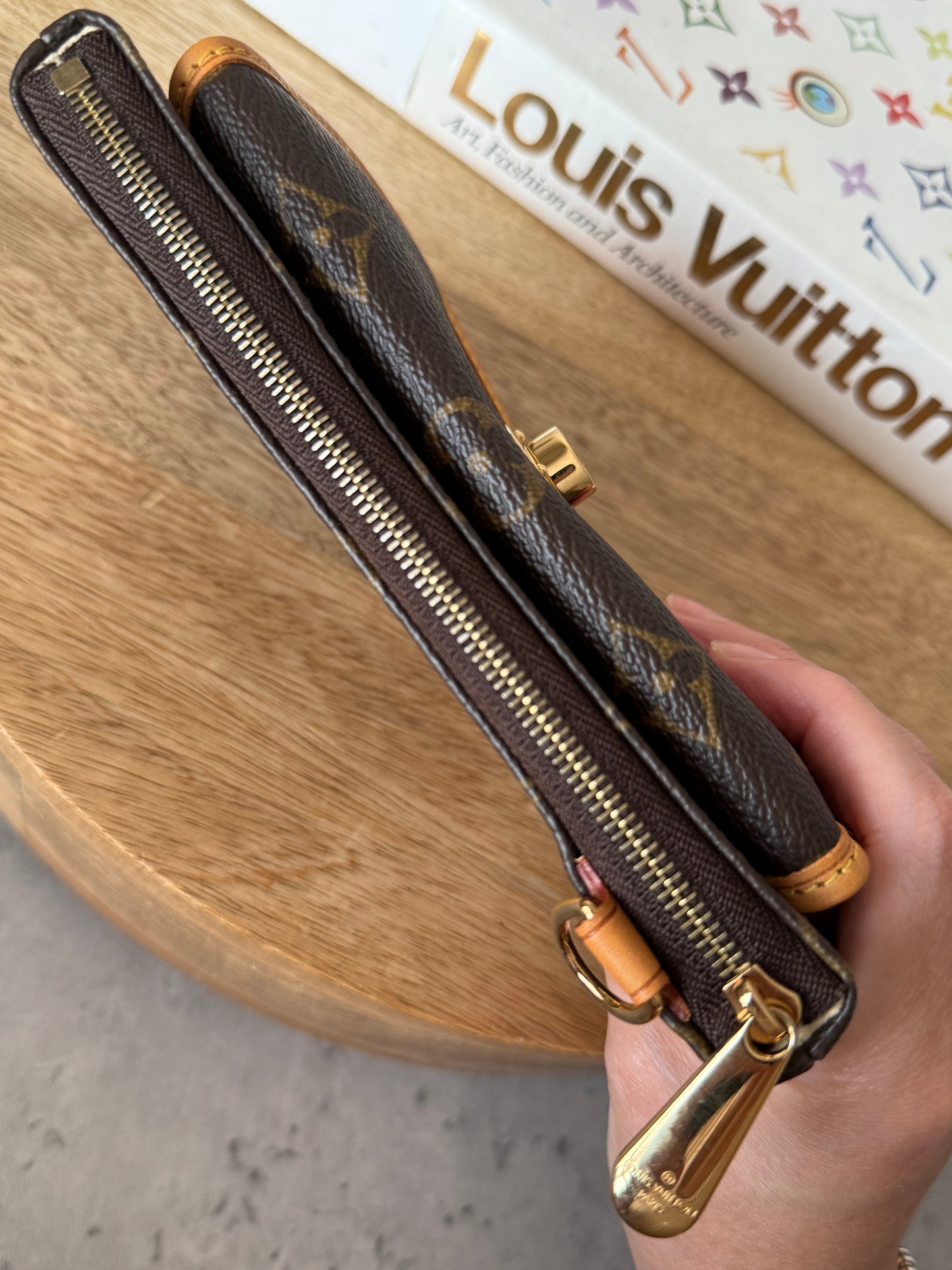 LV Tikal Pochette