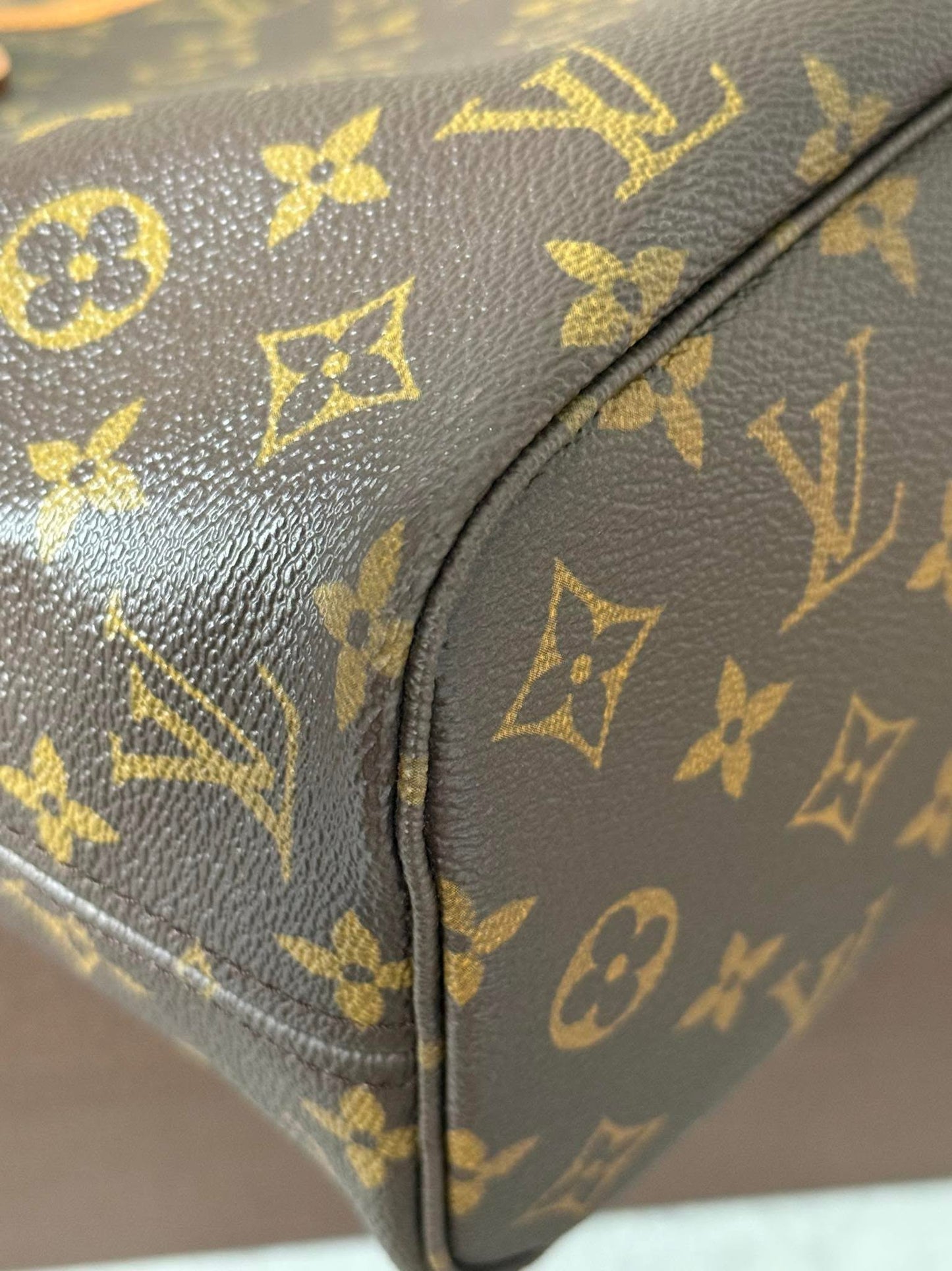 LV Neverfull PM Monigram