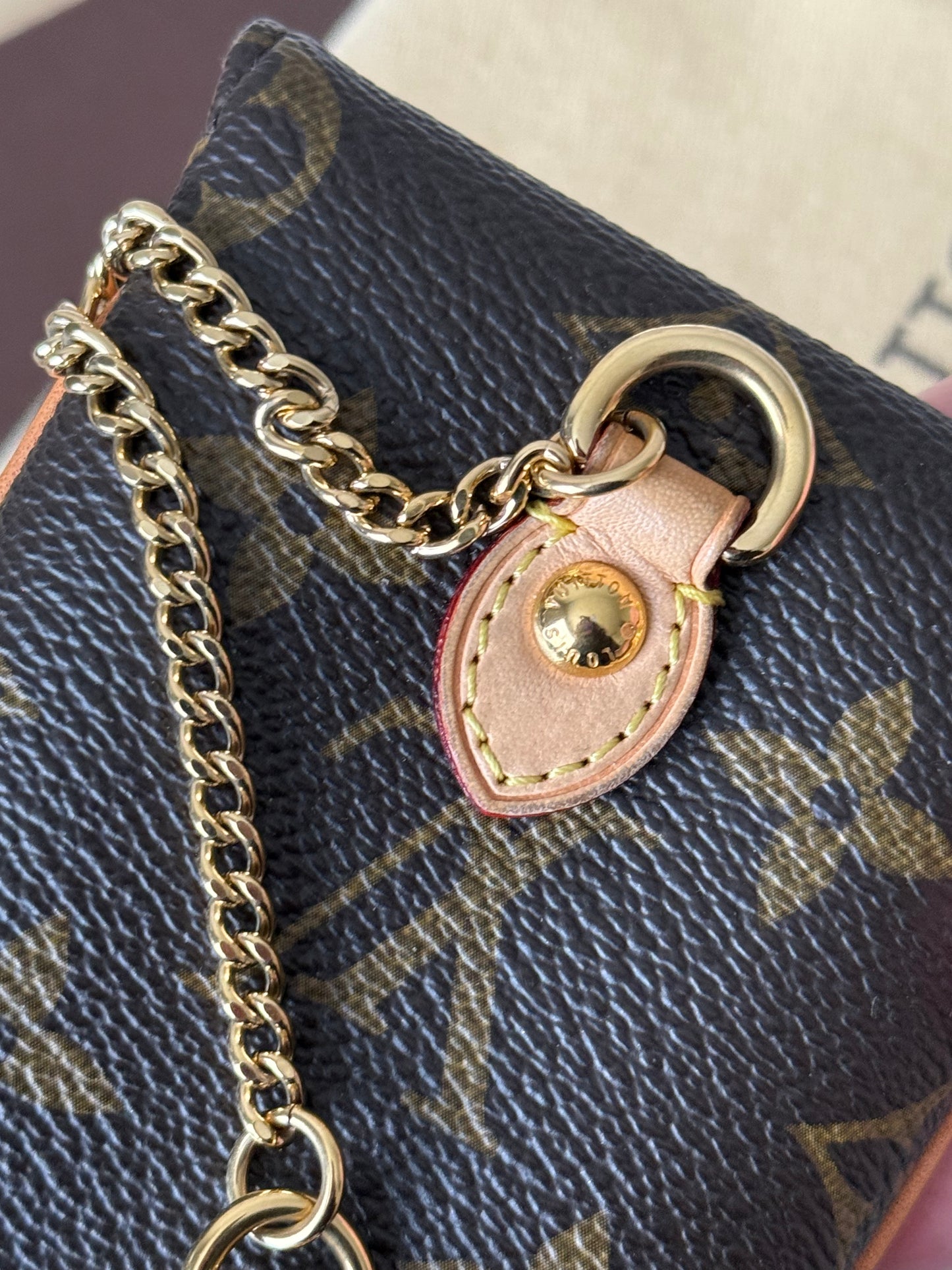 LV Etui MM Phone Case