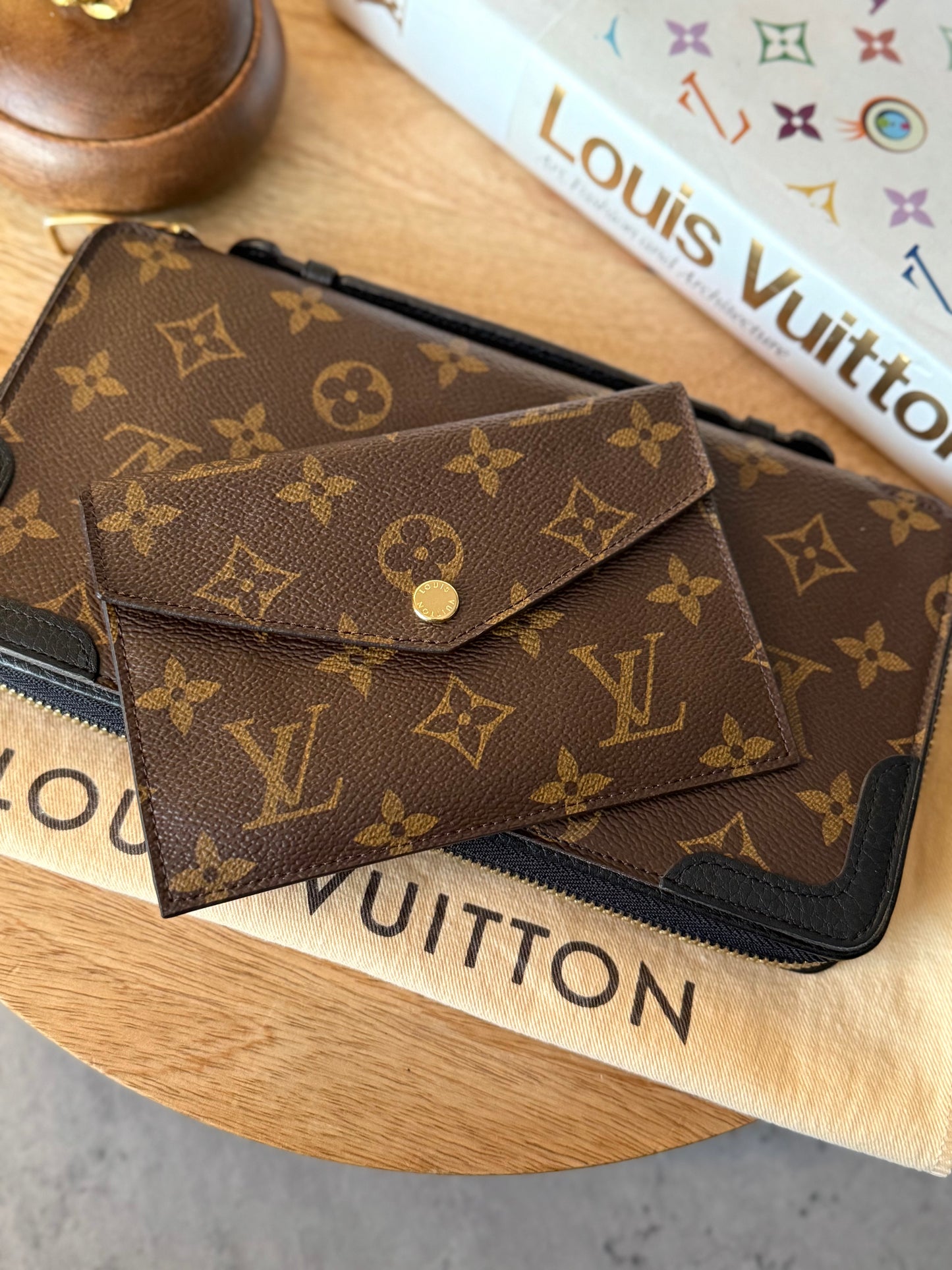 LV Daily Organizer Noir