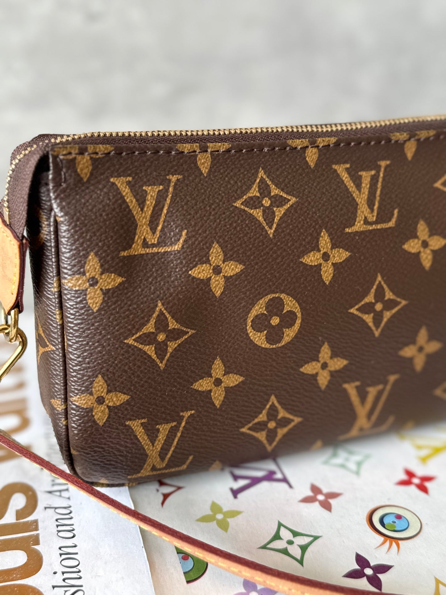 LV Pochette Accesoires NM