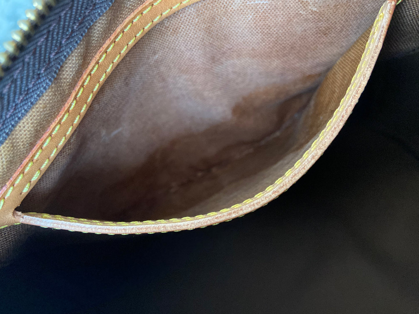 LV Speedy 25 Monogram