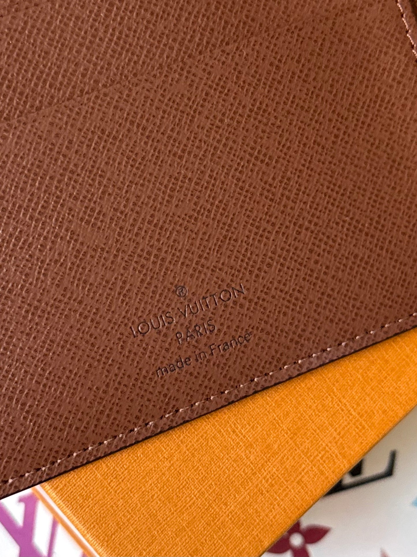 LV Agenda MM monogram