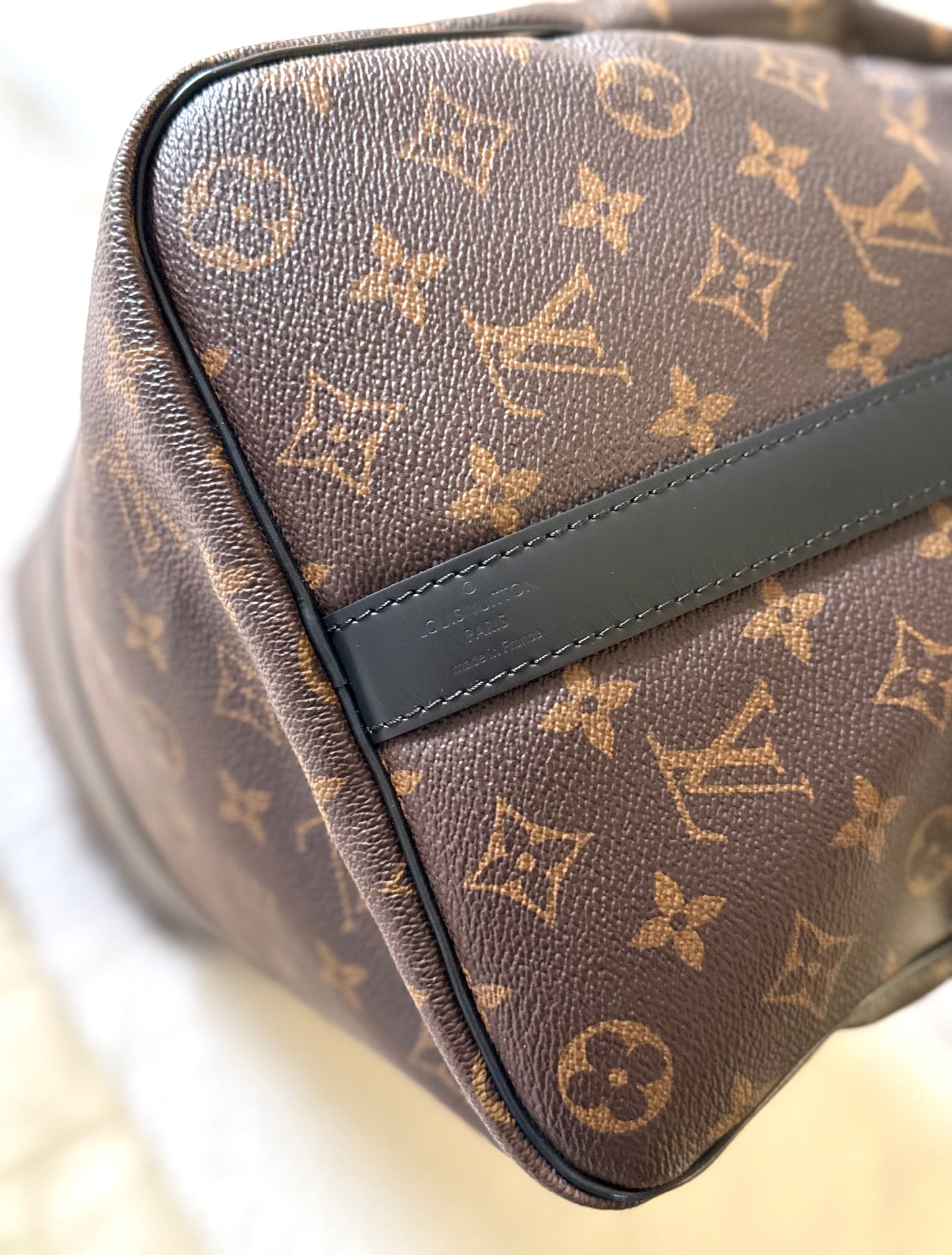 LV Keepall B 45 Macassar