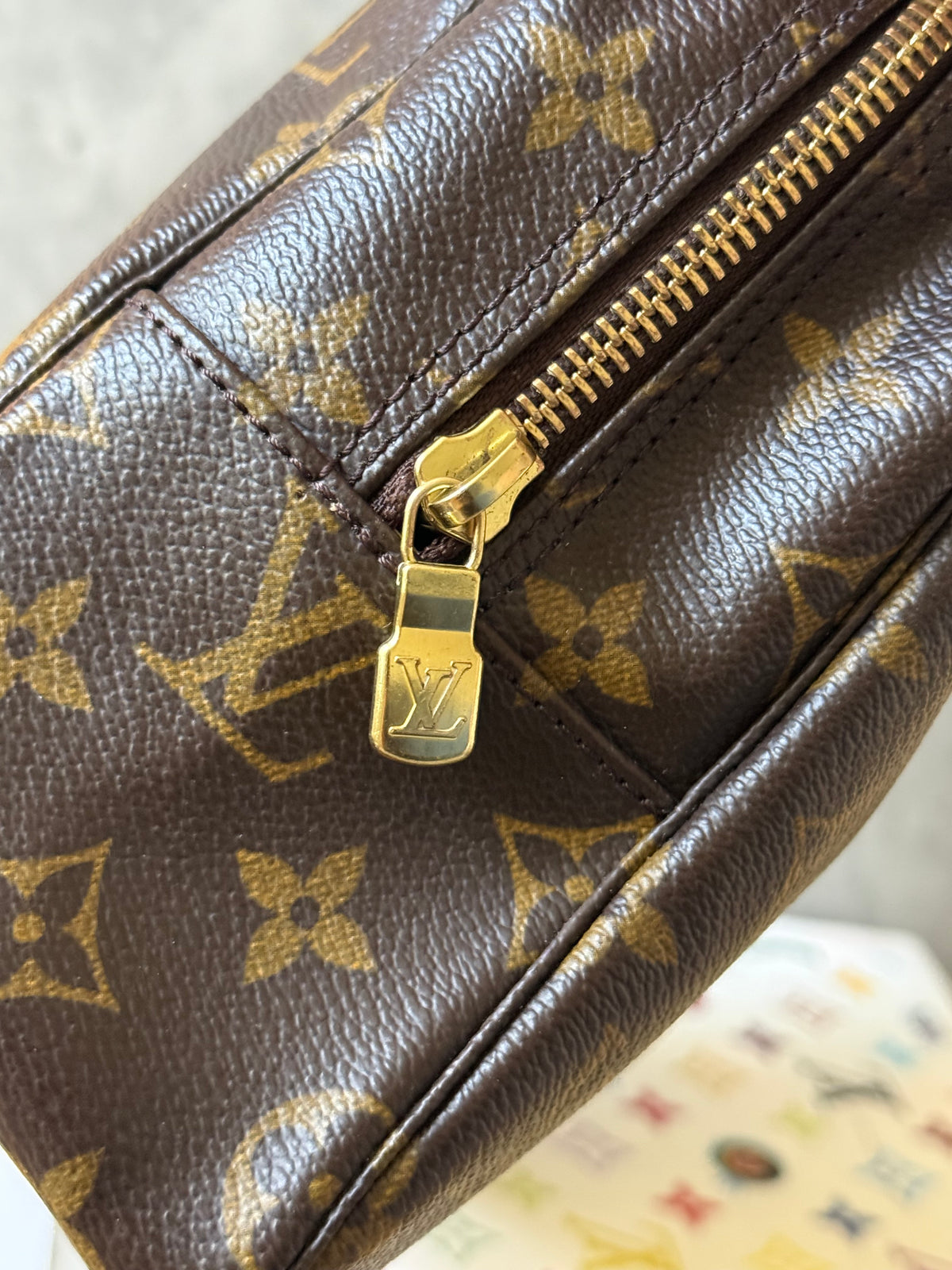 LV Trousse 28 Monogram
