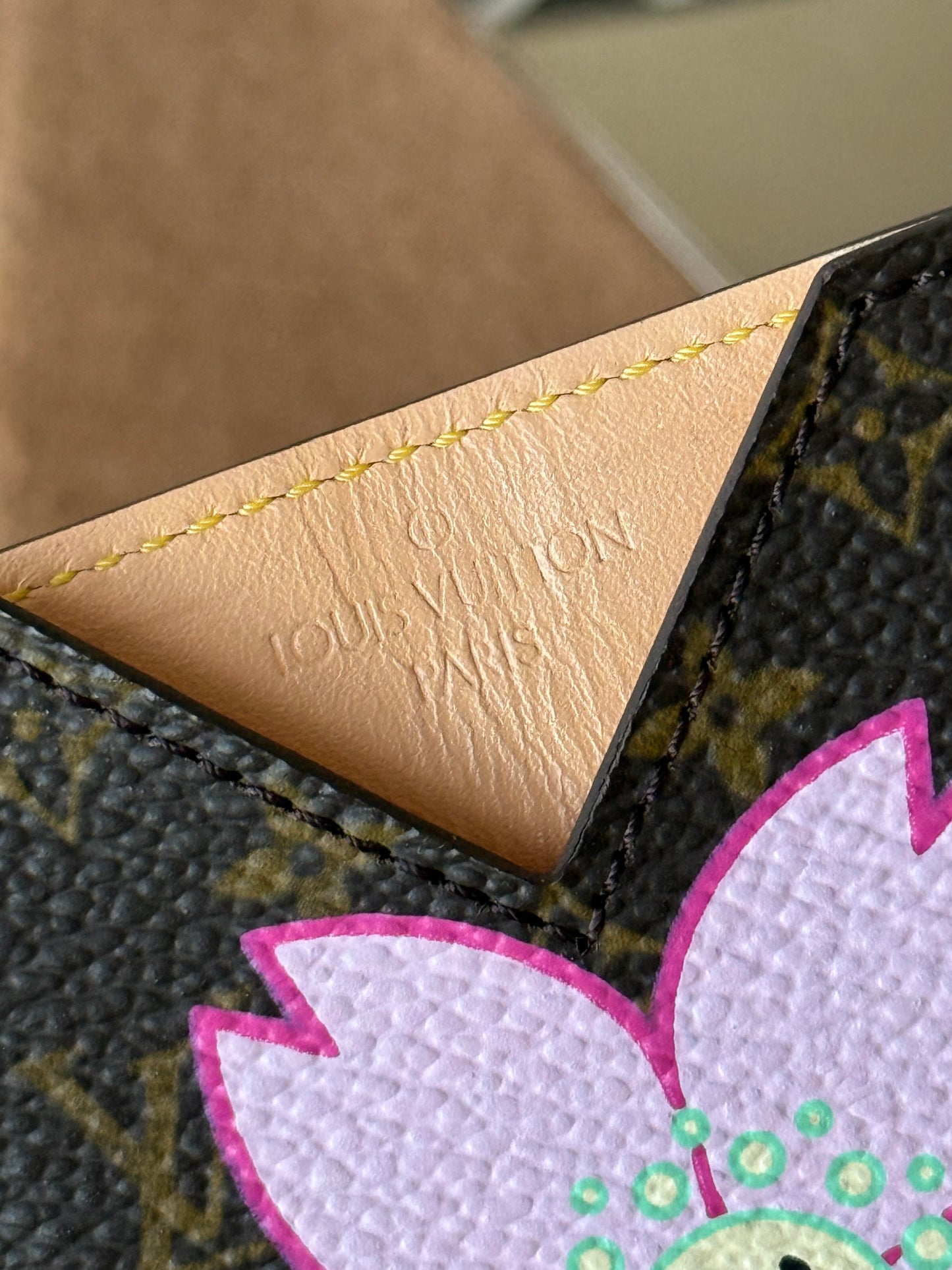 LV Mirror Cherry blossom Murakami LE