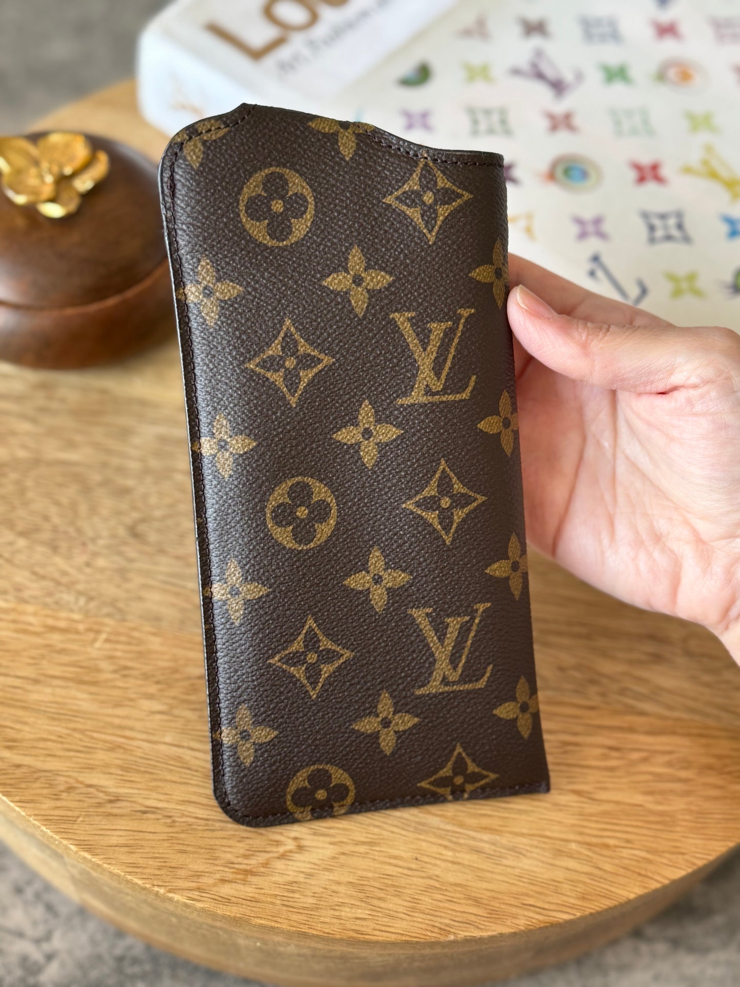 LV Etui MM sunglasses case