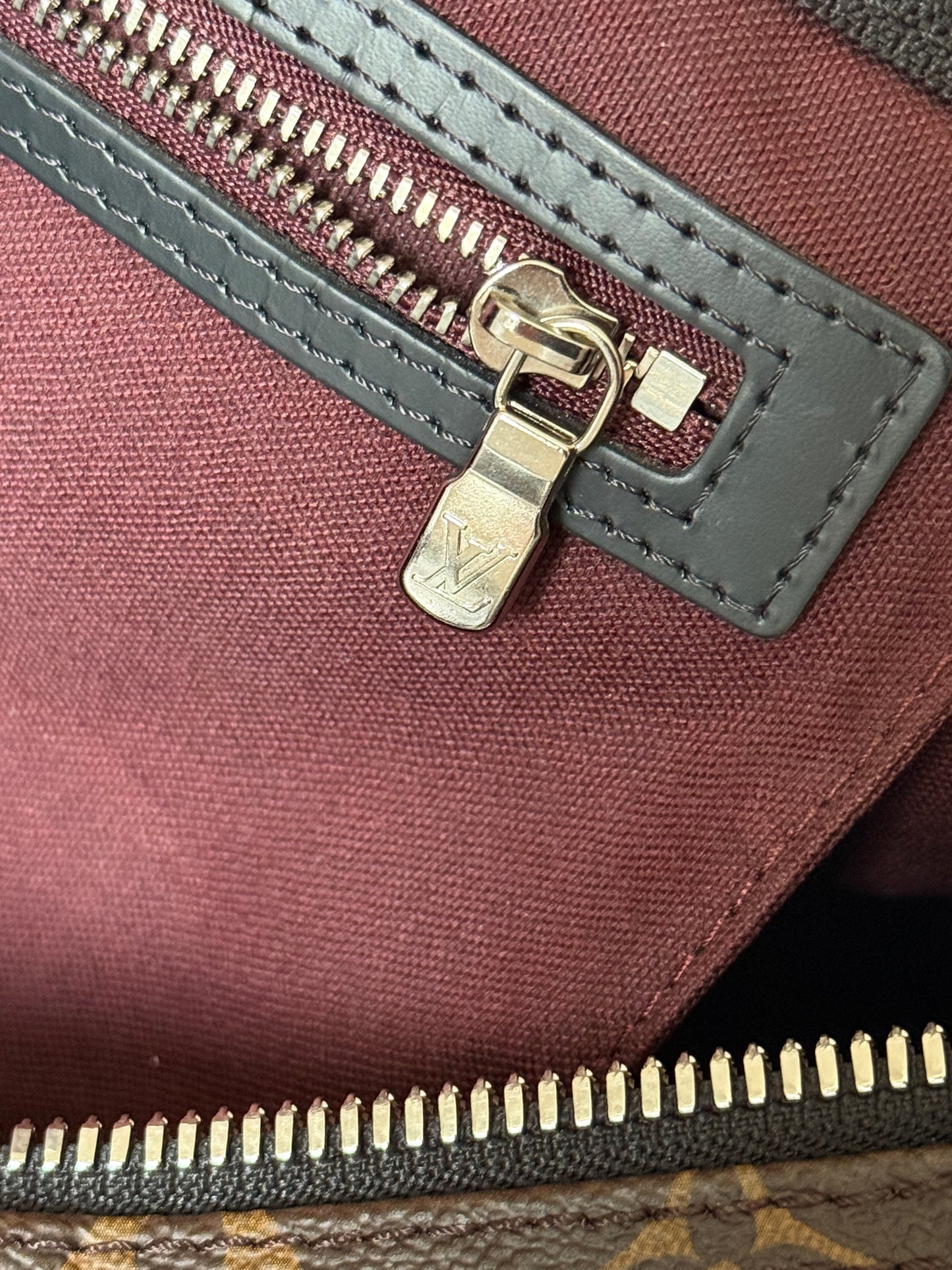 LV Keepall B 45 Macassar