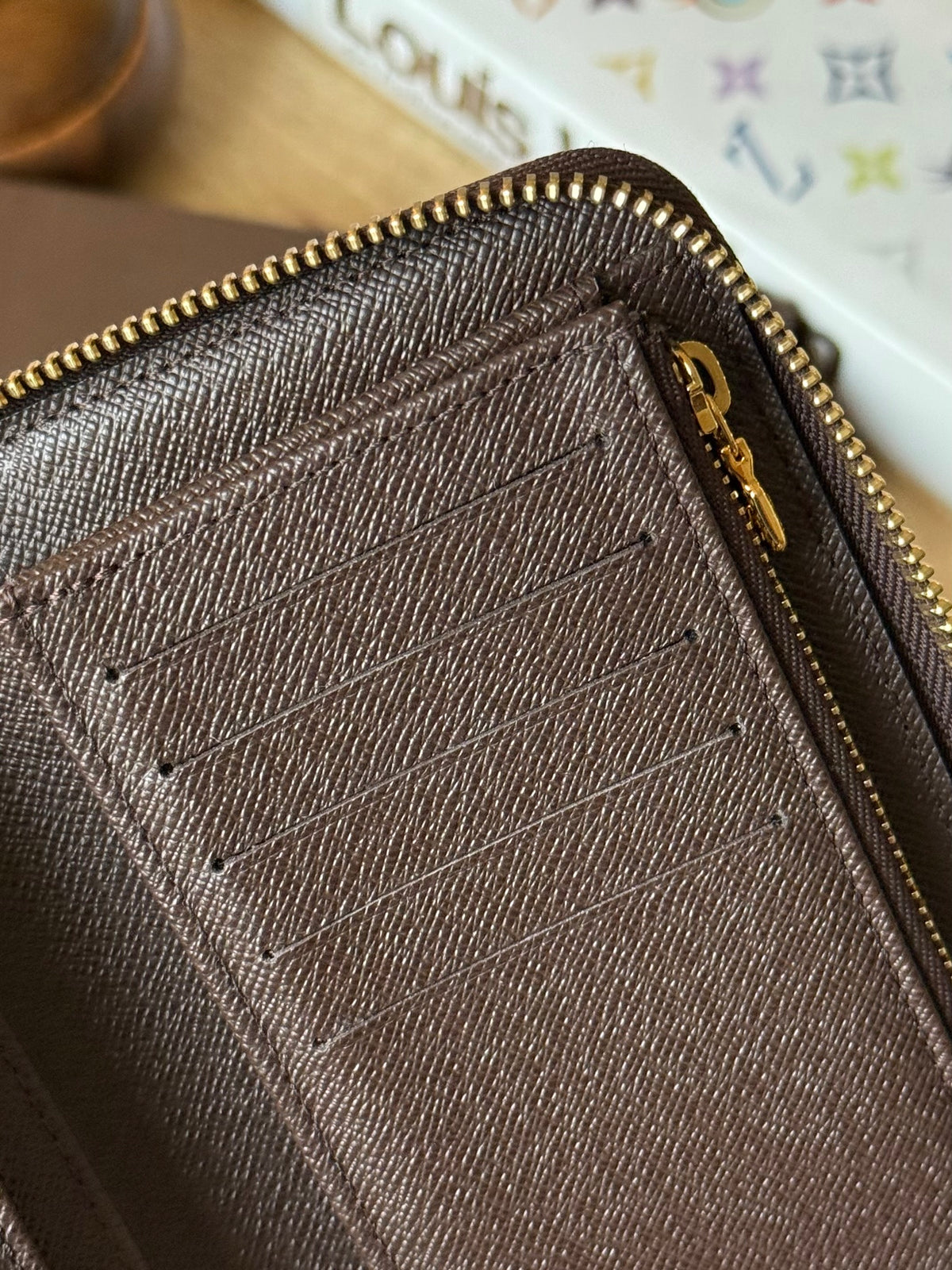 LV Zippy Compact Wallet DE