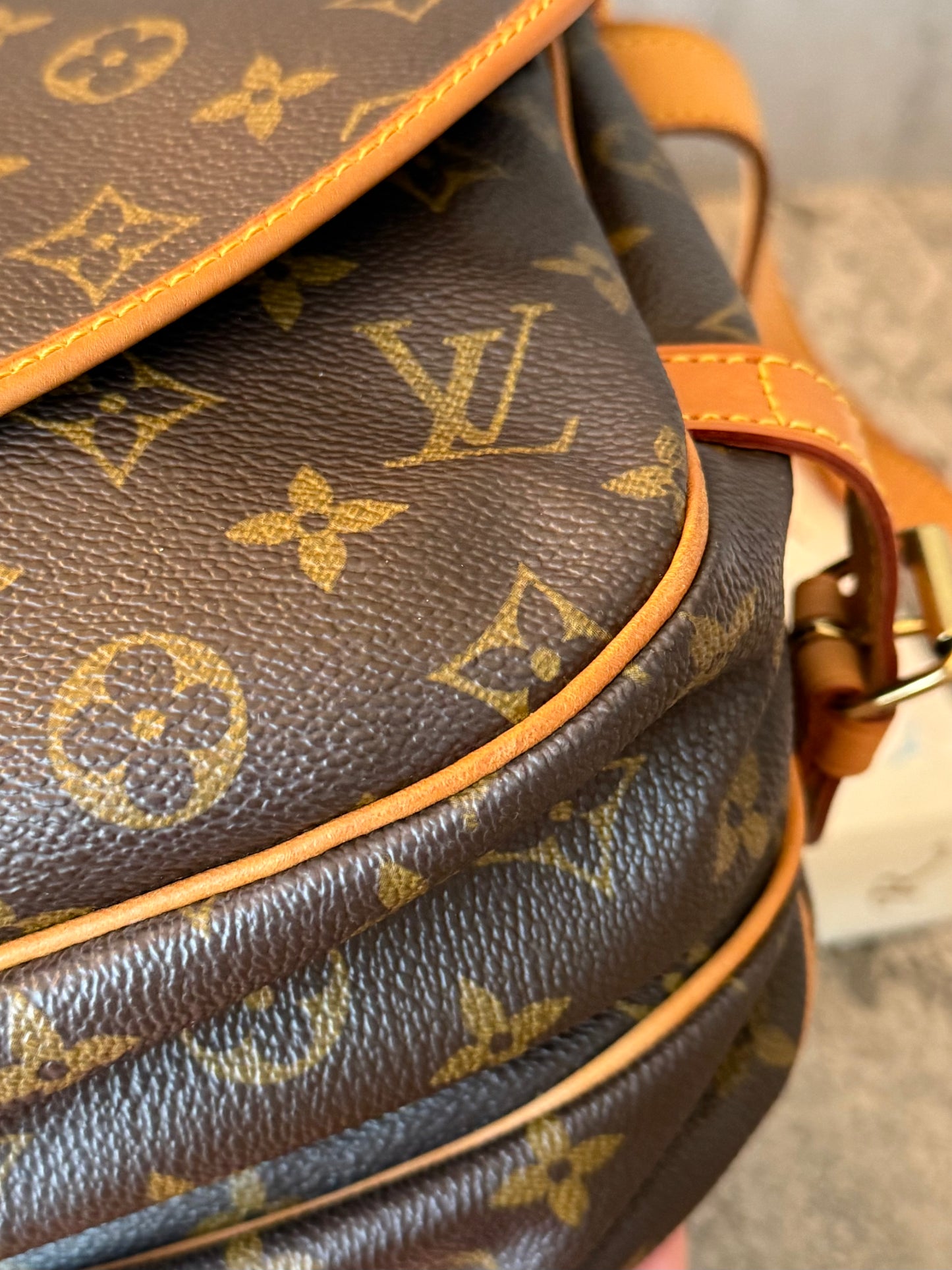 LV Saumur 30 crossbody