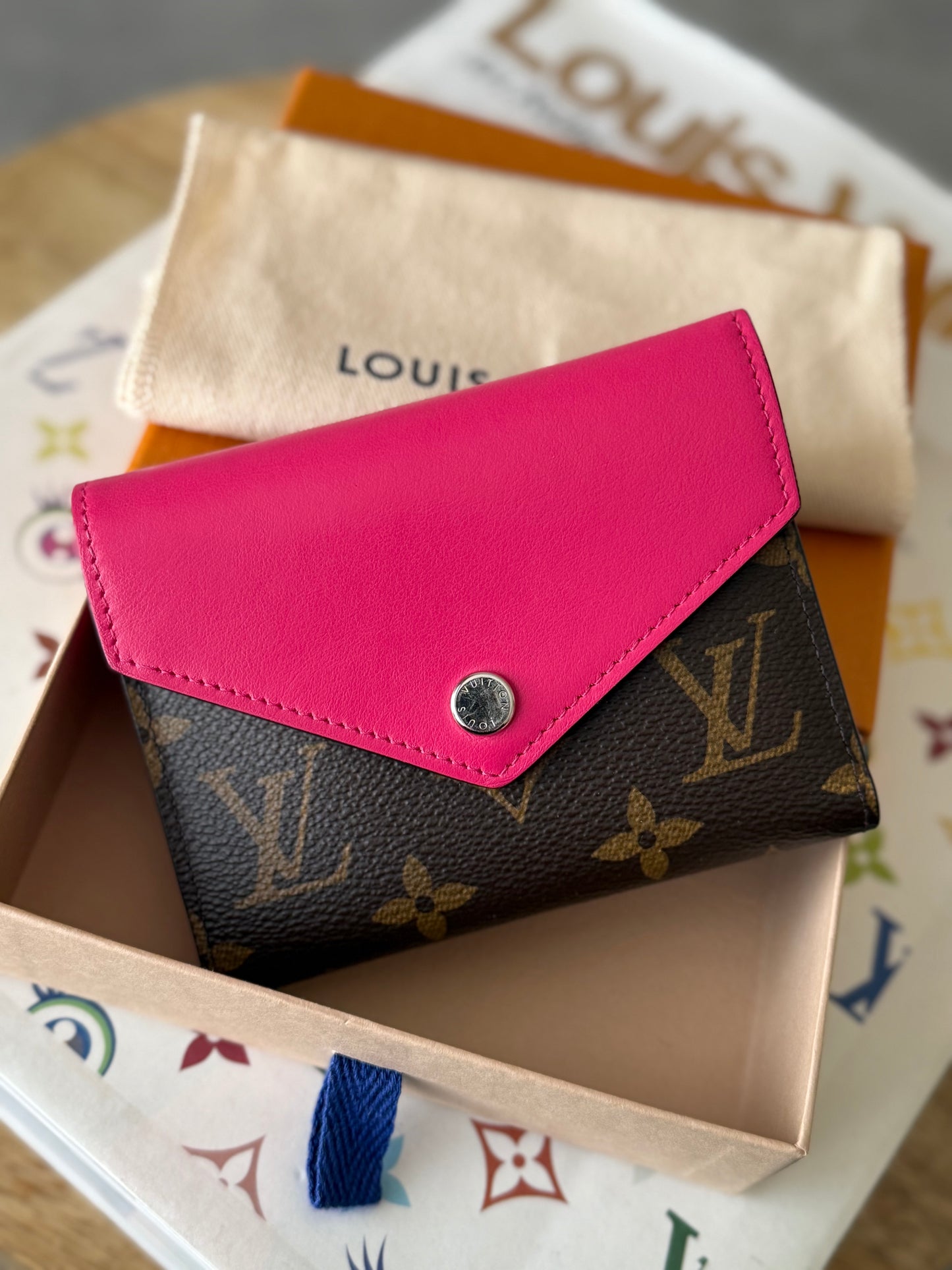 LV Victorine wallet pink